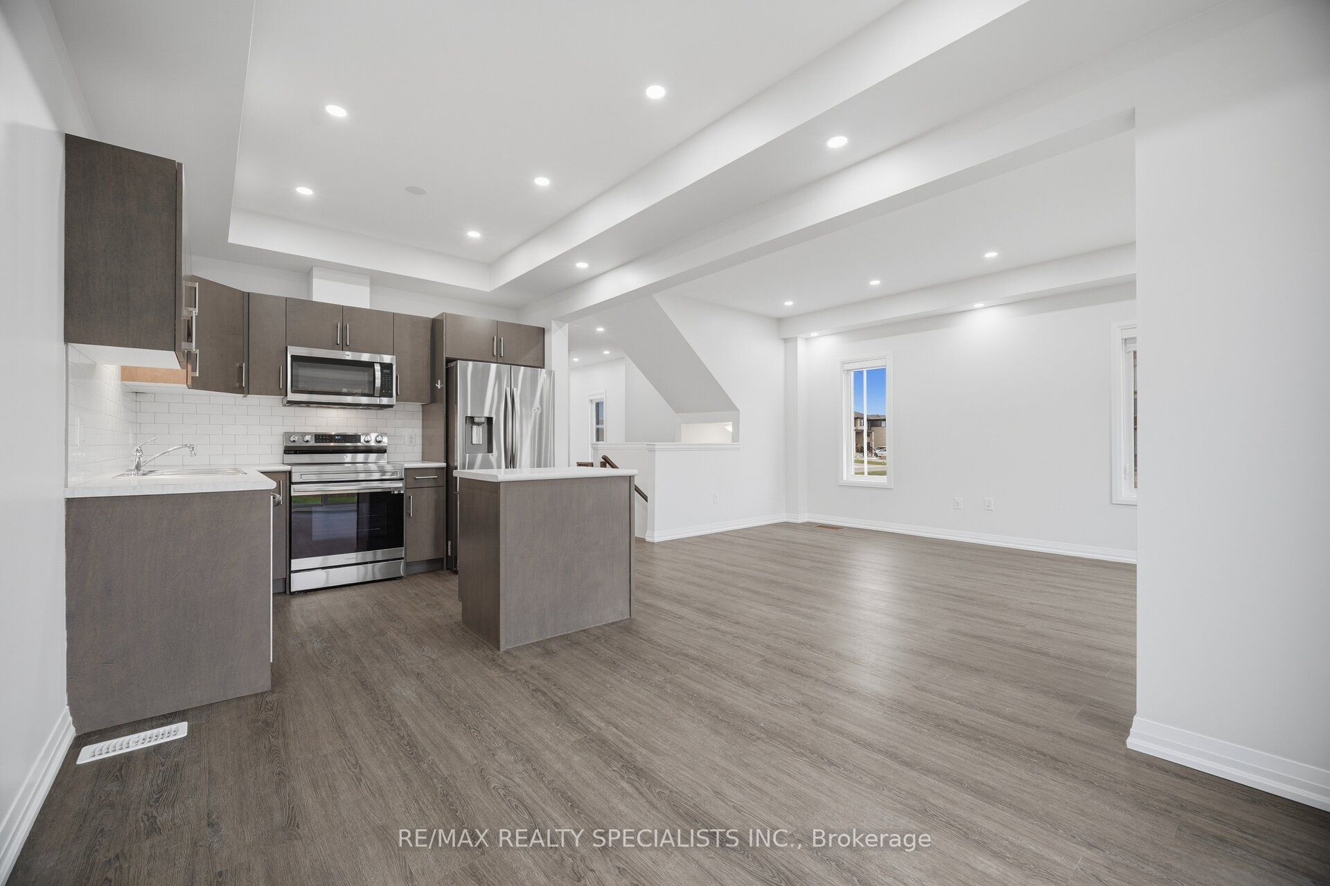 4259 Shuttleworth Drive Property Photo 13