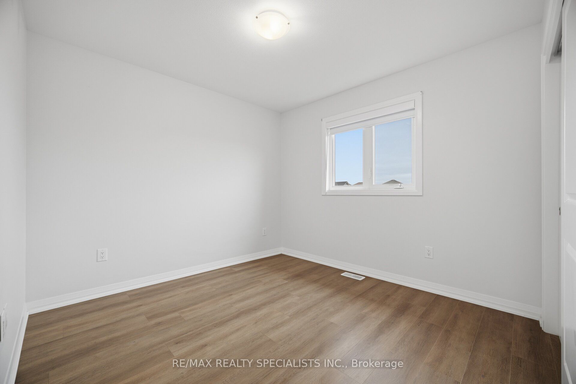 4259 Shuttleworth Drive Property Photo 25
