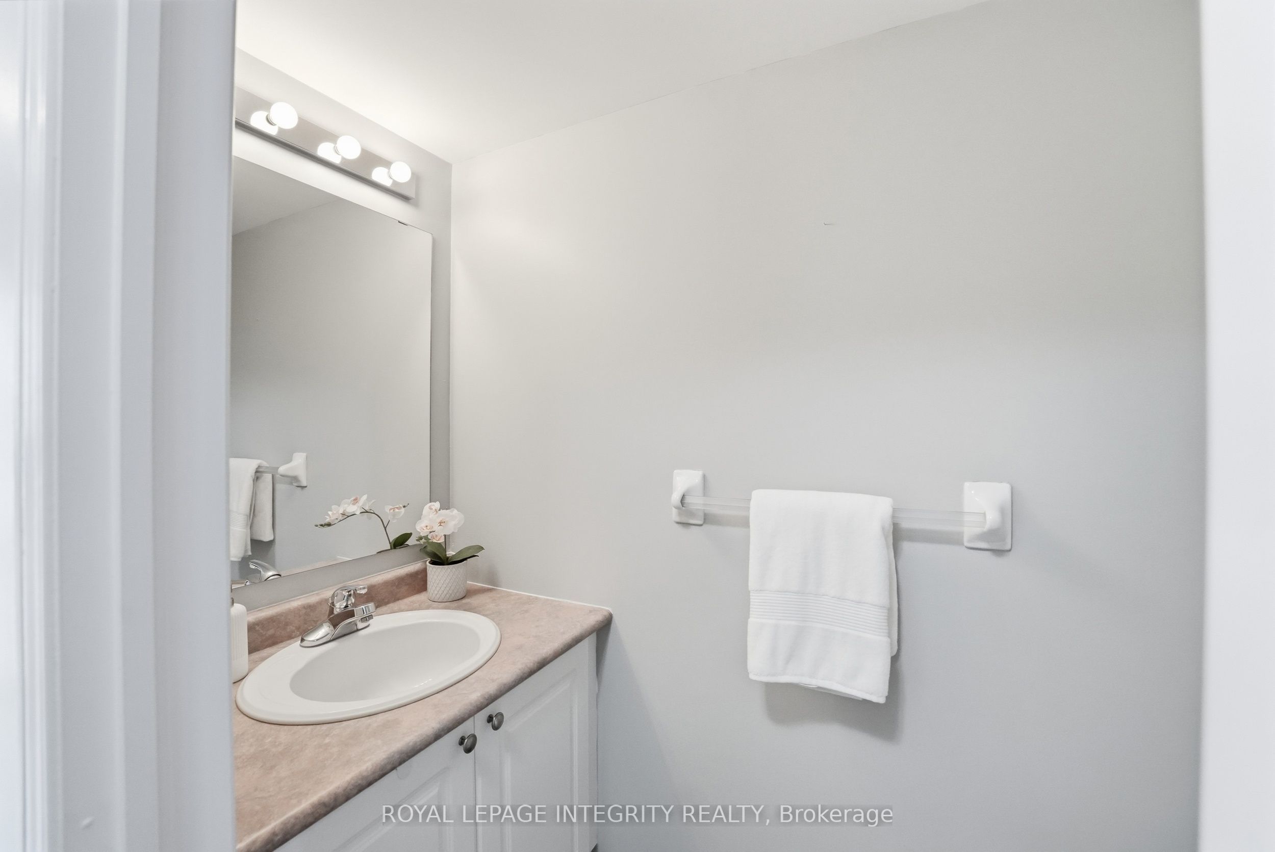 24 Yorkville Street Property Photo 19