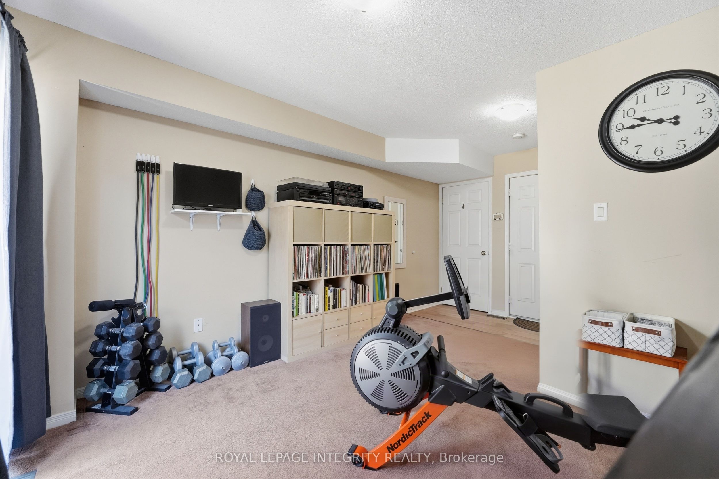24 Yorkville Street Property Photo 27