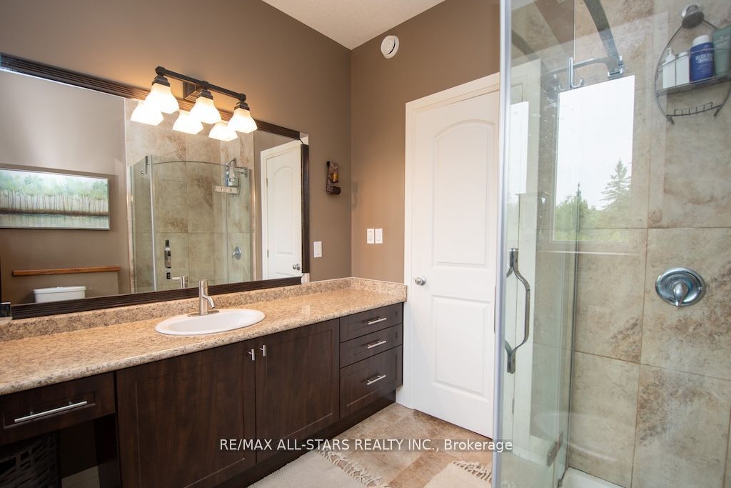 15 Rustlewood Avenue Property Photo 27