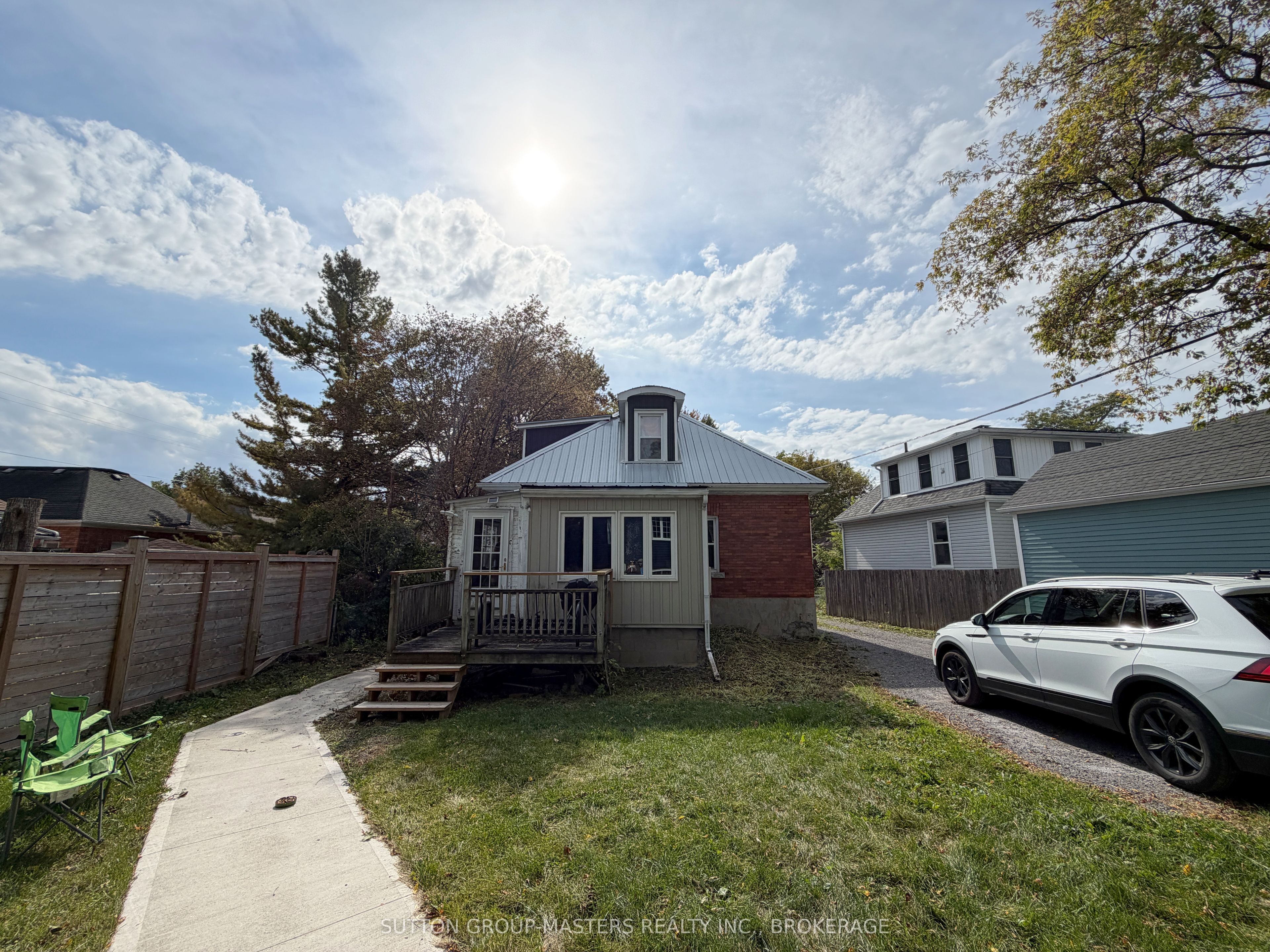 85 Hamilton Street Property Photo 24