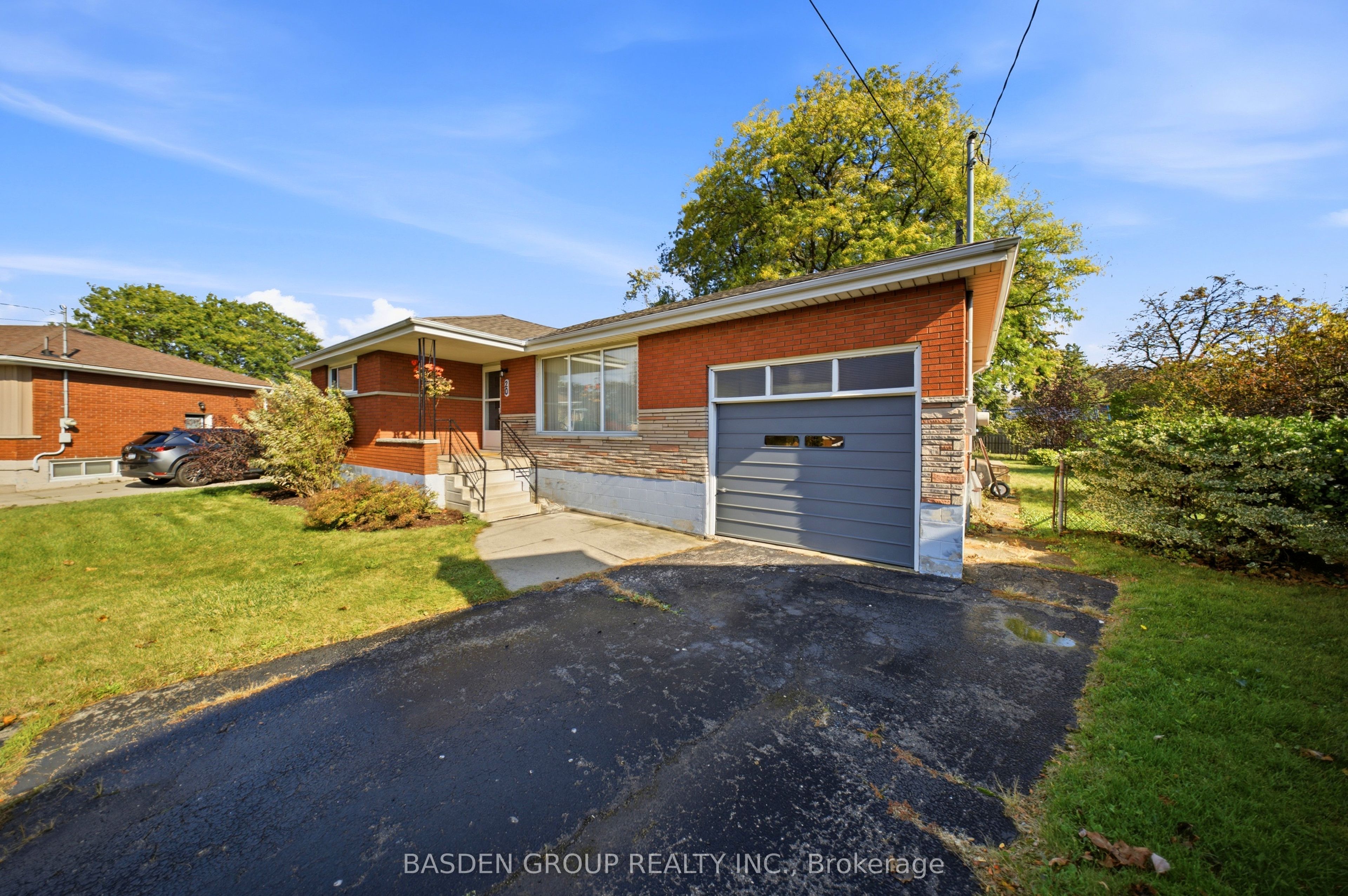 20 Doreen Court Property Photo 3