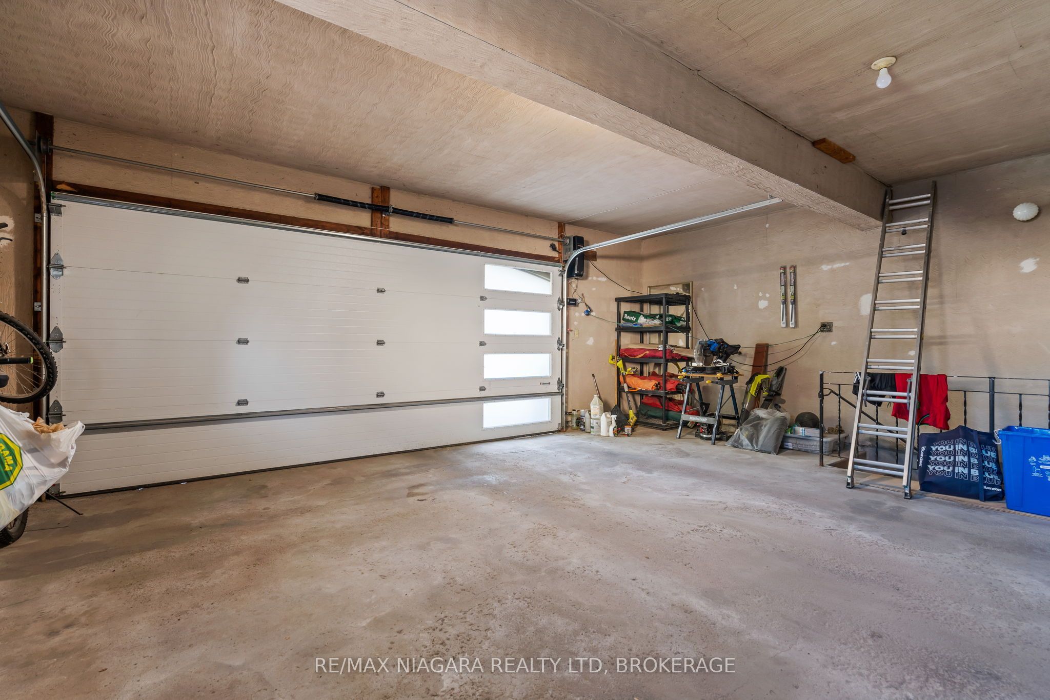 31 Jessica Drive Property Photo 24