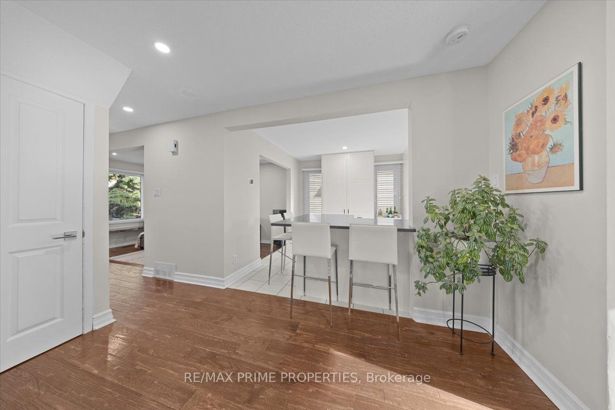 78 Fieldgate Drive Property Photo 11