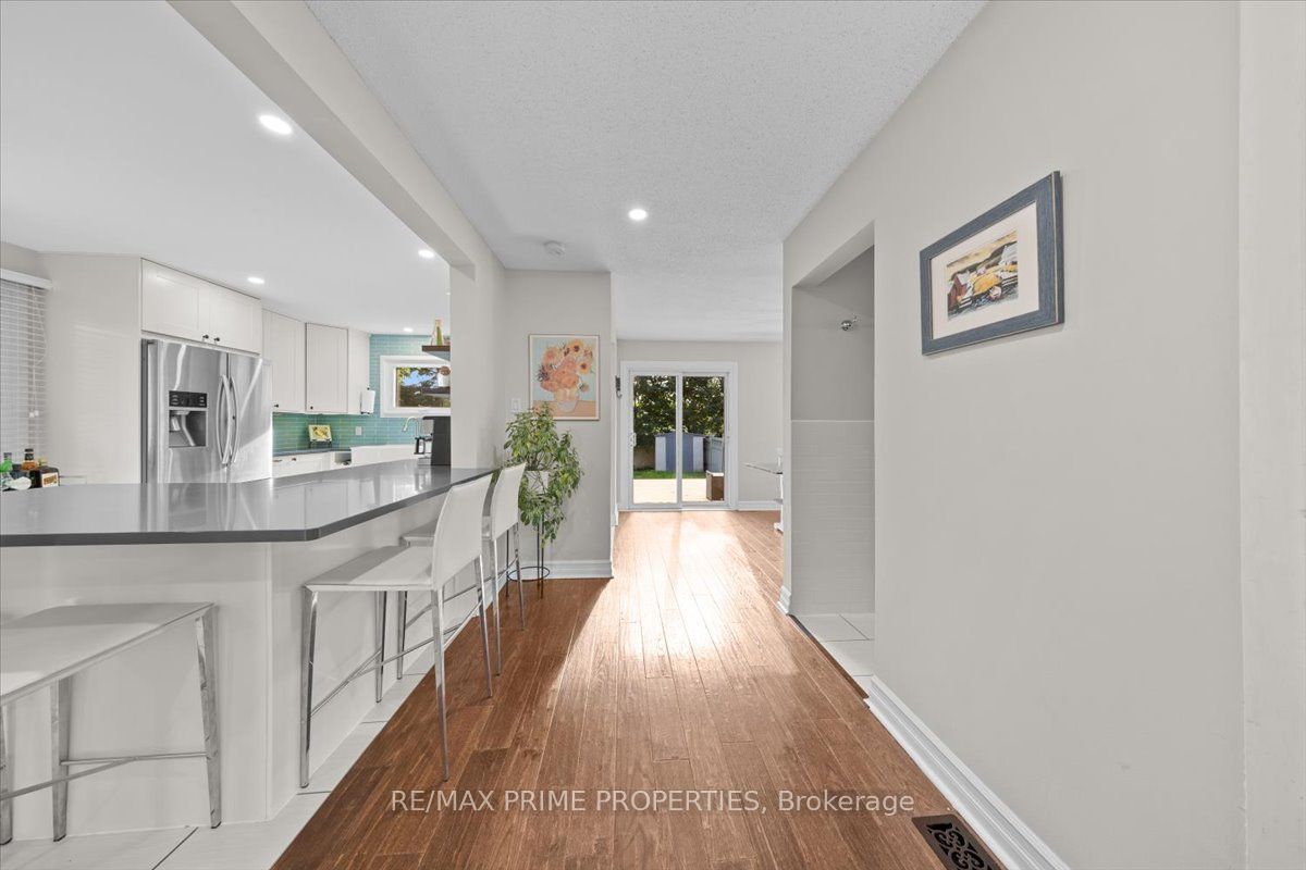 78 Fieldgate Drive Property Photo 12