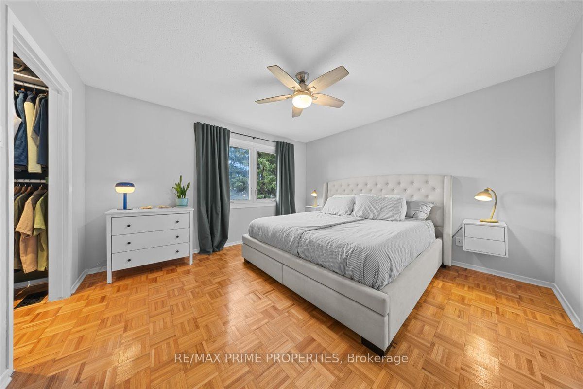 78 Fieldgate Drive Property Photo 23
