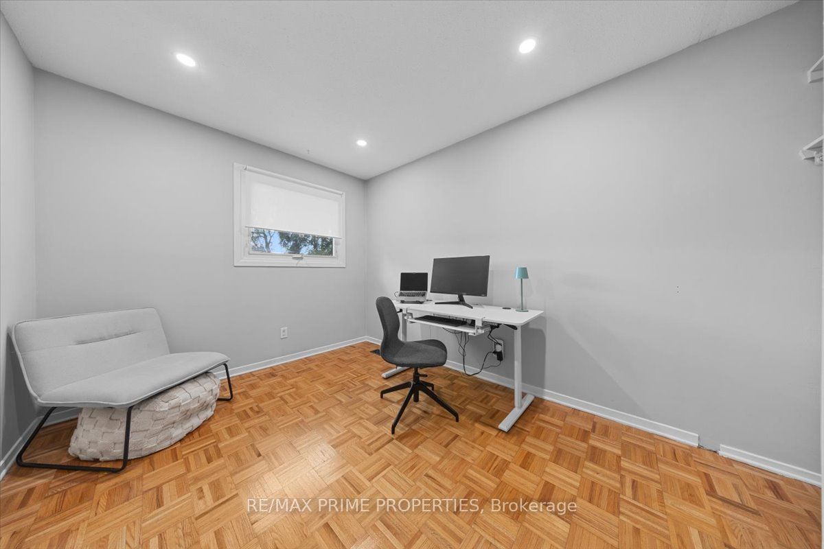 78 Fieldgate Drive Property Photo 29