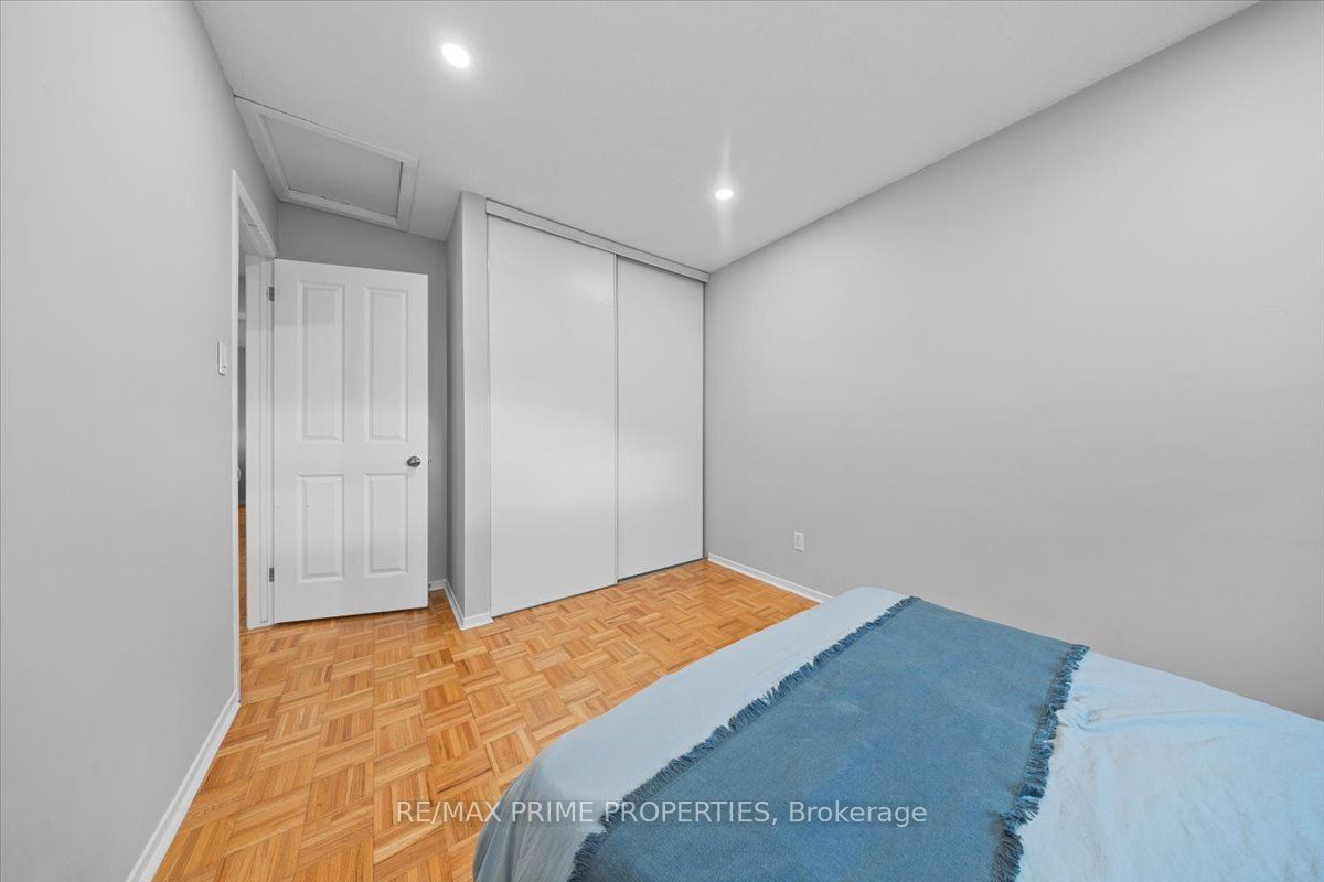 78 Fieldgate Drive Property Photo 32