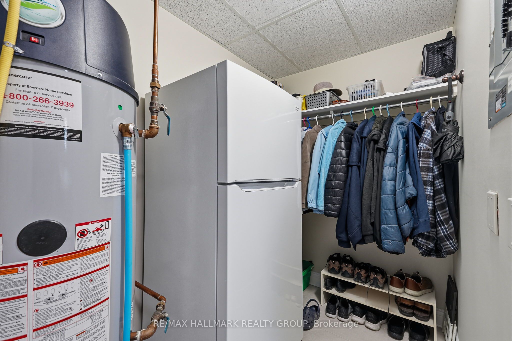 2360 Albert Street 407 Property Photo 8