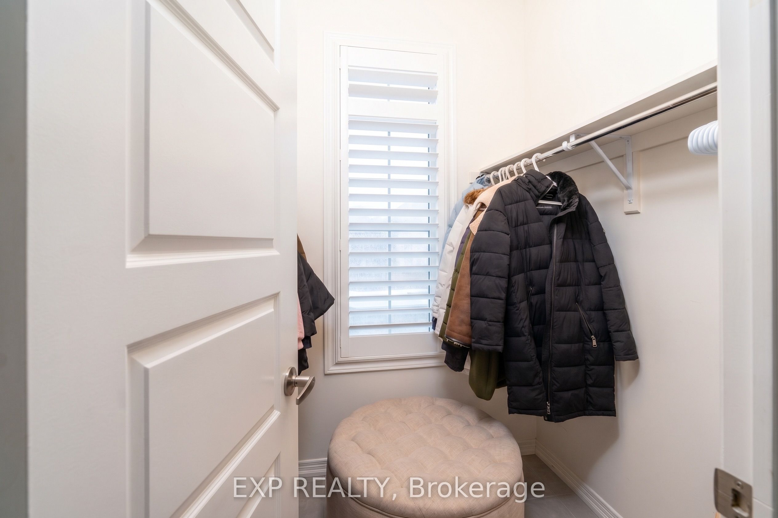 105 Powell Road Property Photo 7