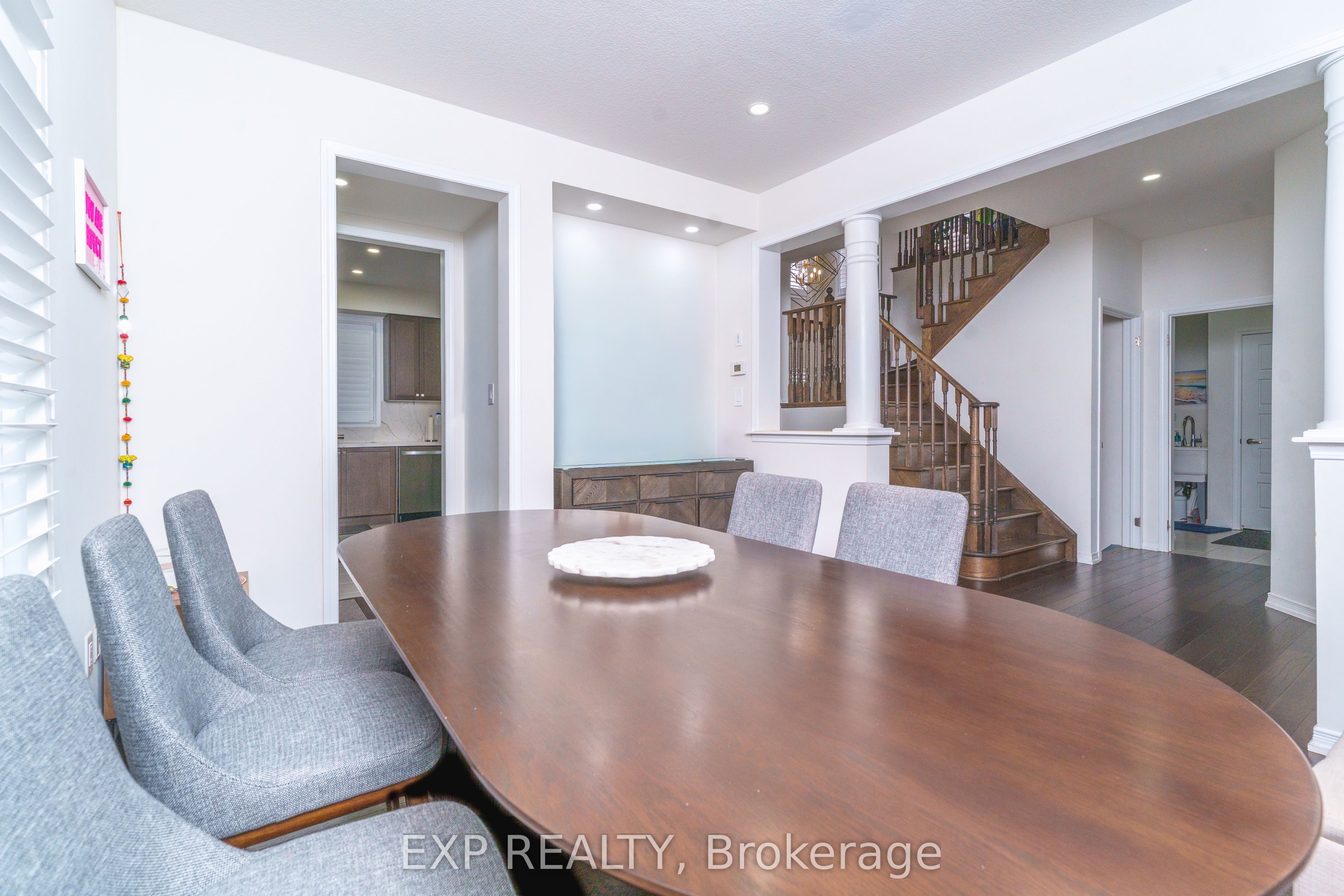 105 Powell Road Property Photo 9