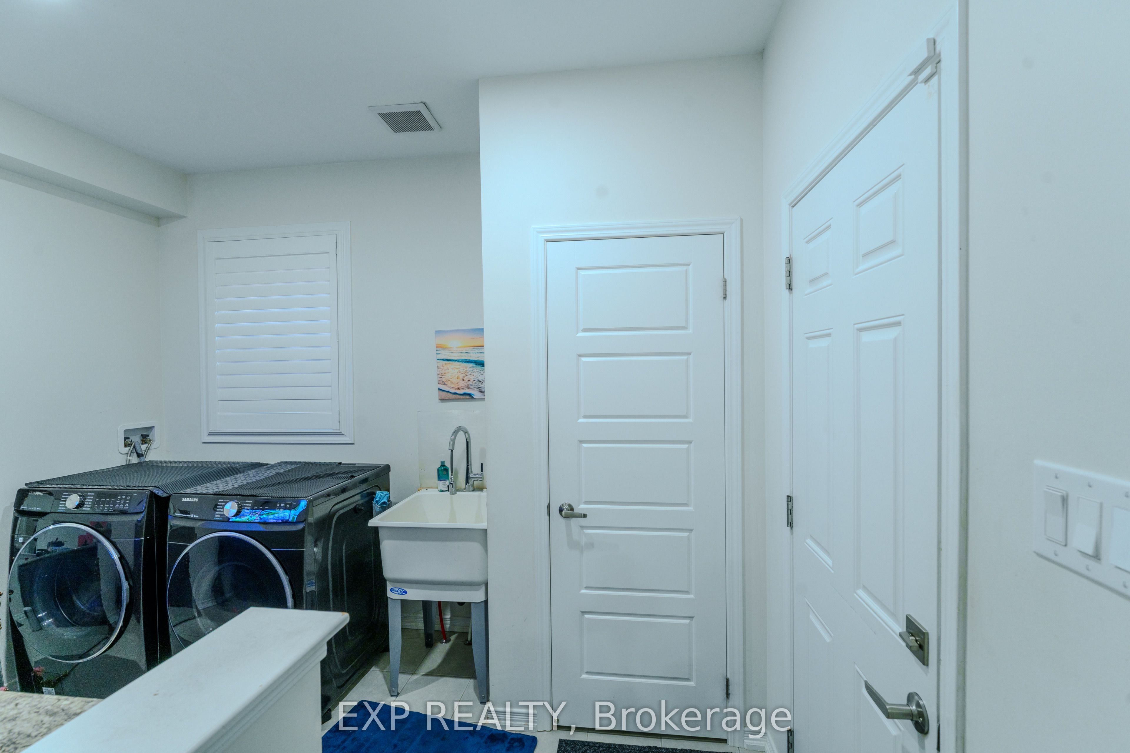 105 Powell Road Property Photo 10