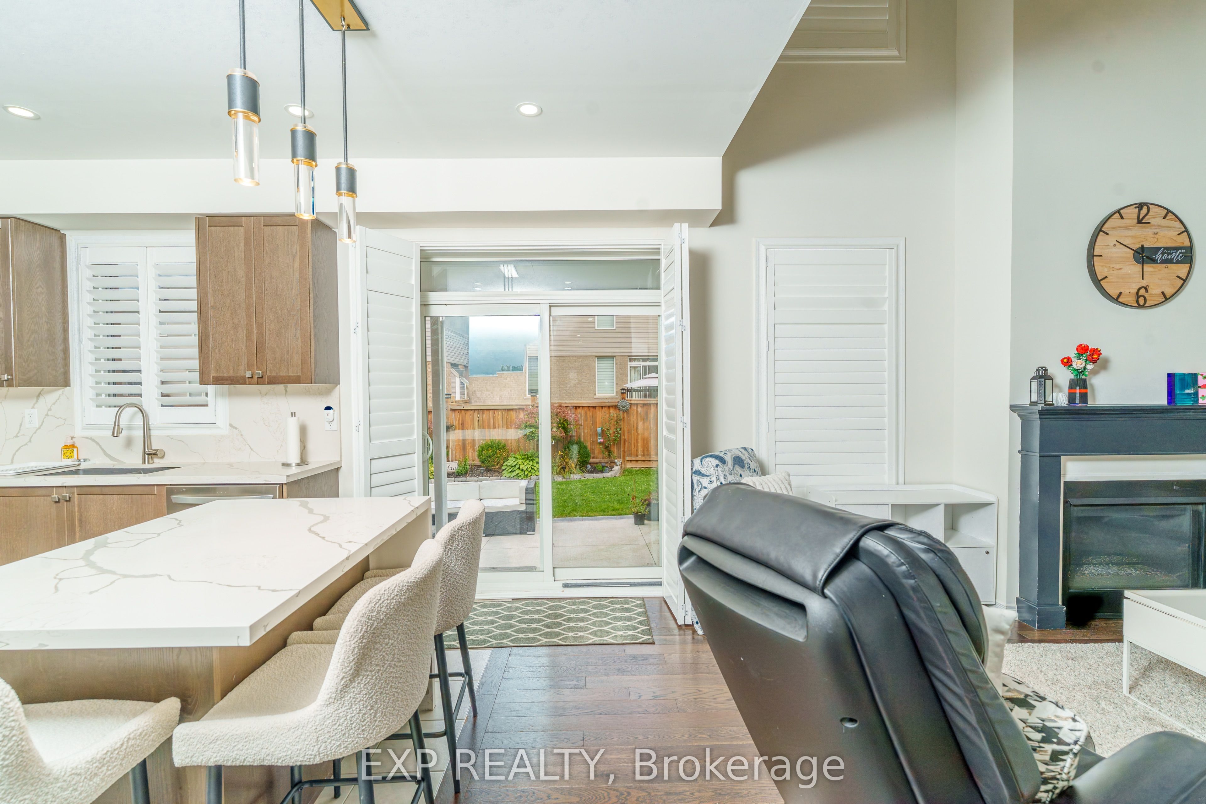 105 Powell Road Property Photo 11
