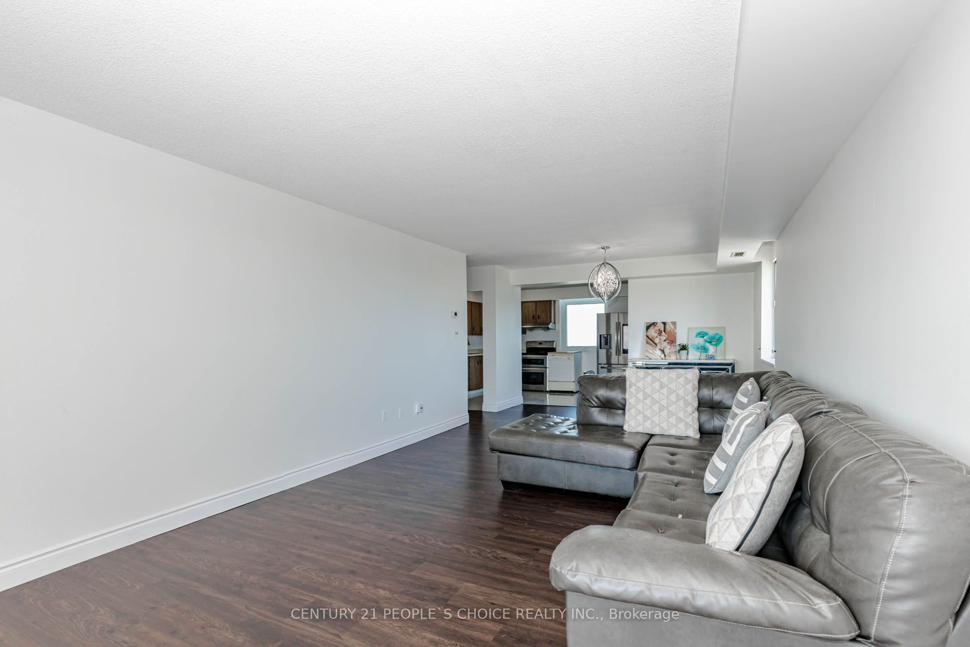 301 Frances Avenue 1203 Property Photo 17
