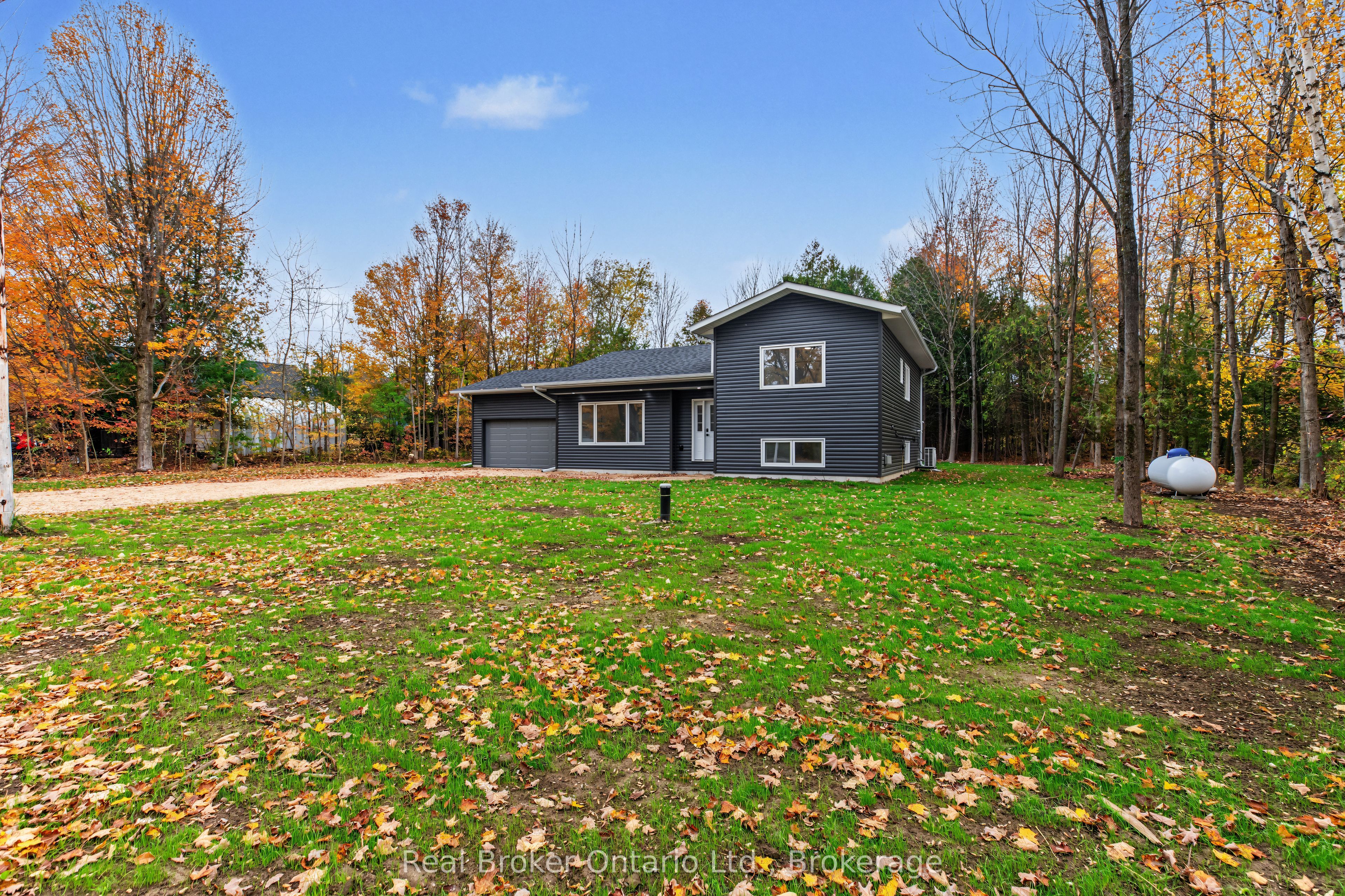 155 Canrobert Street Property Photo 2
