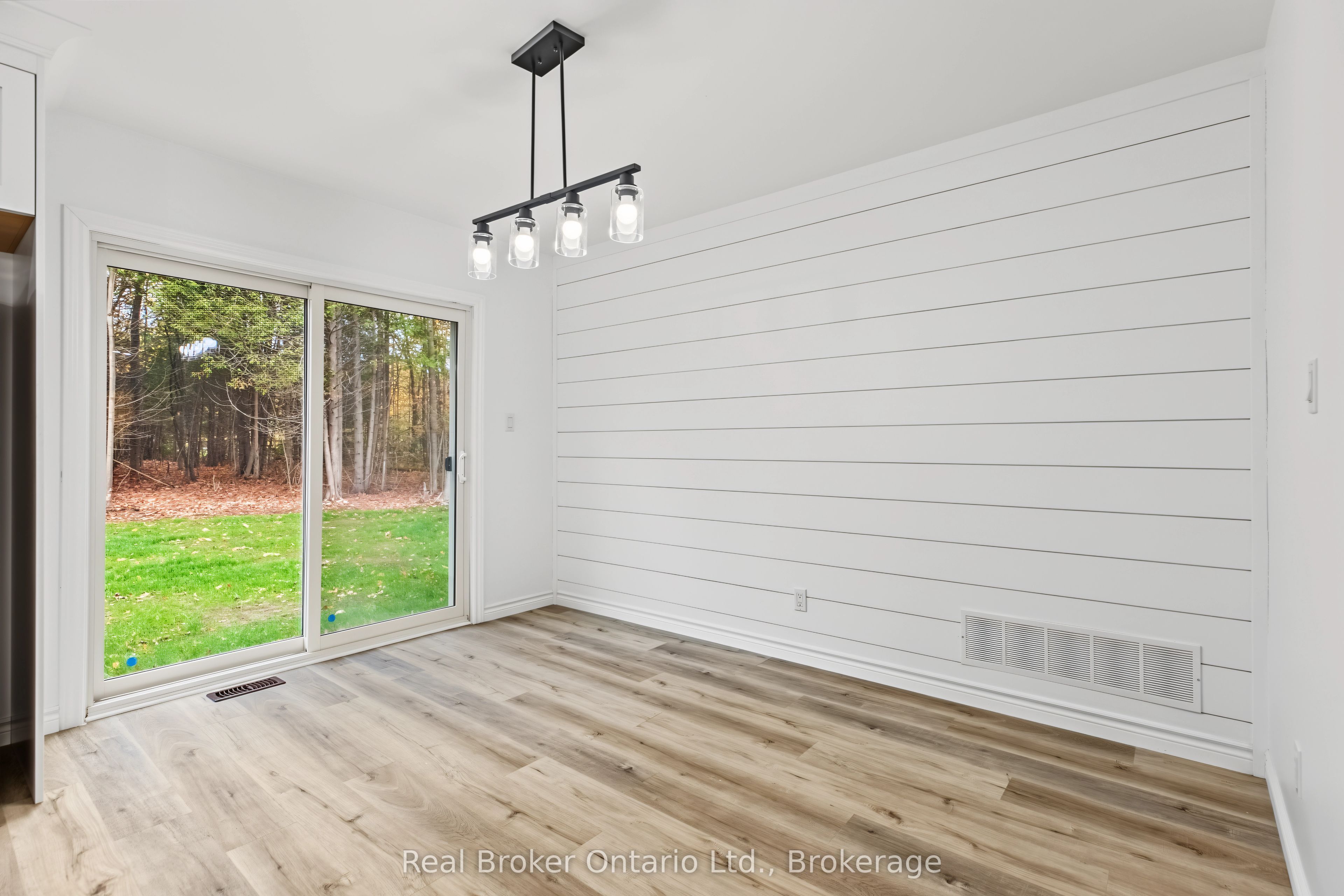 155 Canrobert Street Property Photo 24