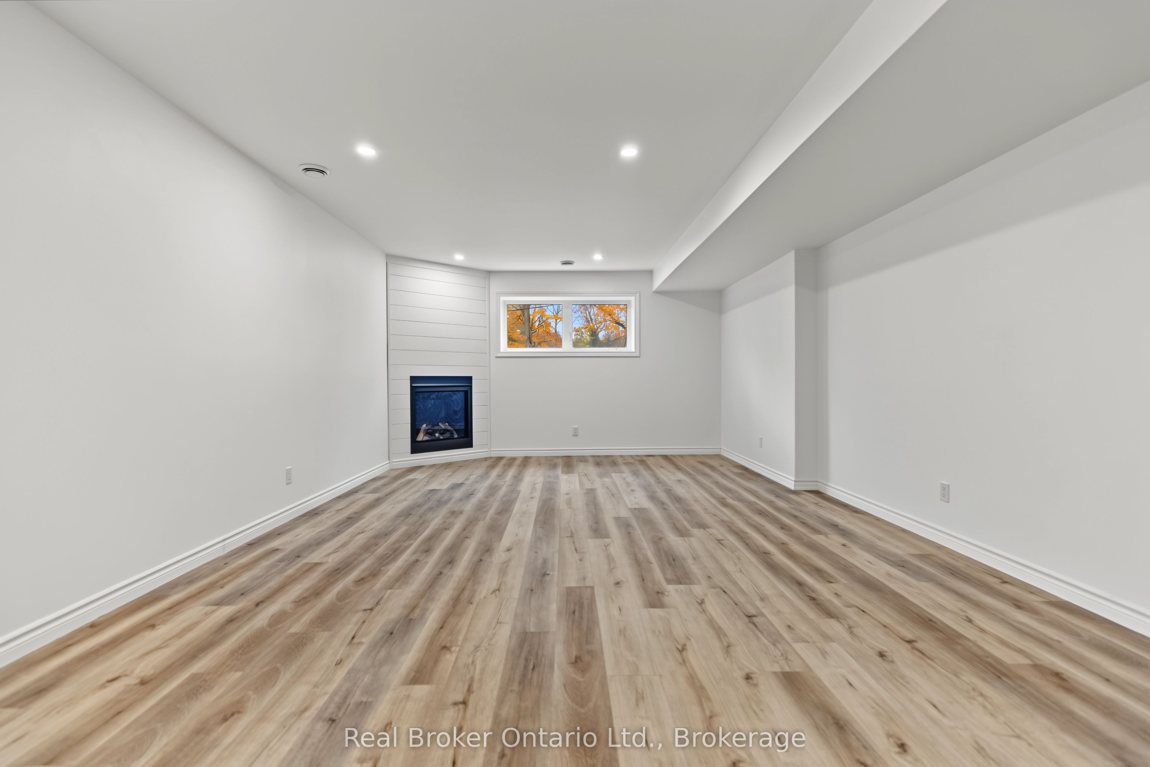 155 Canrobert Street Property Photo 36