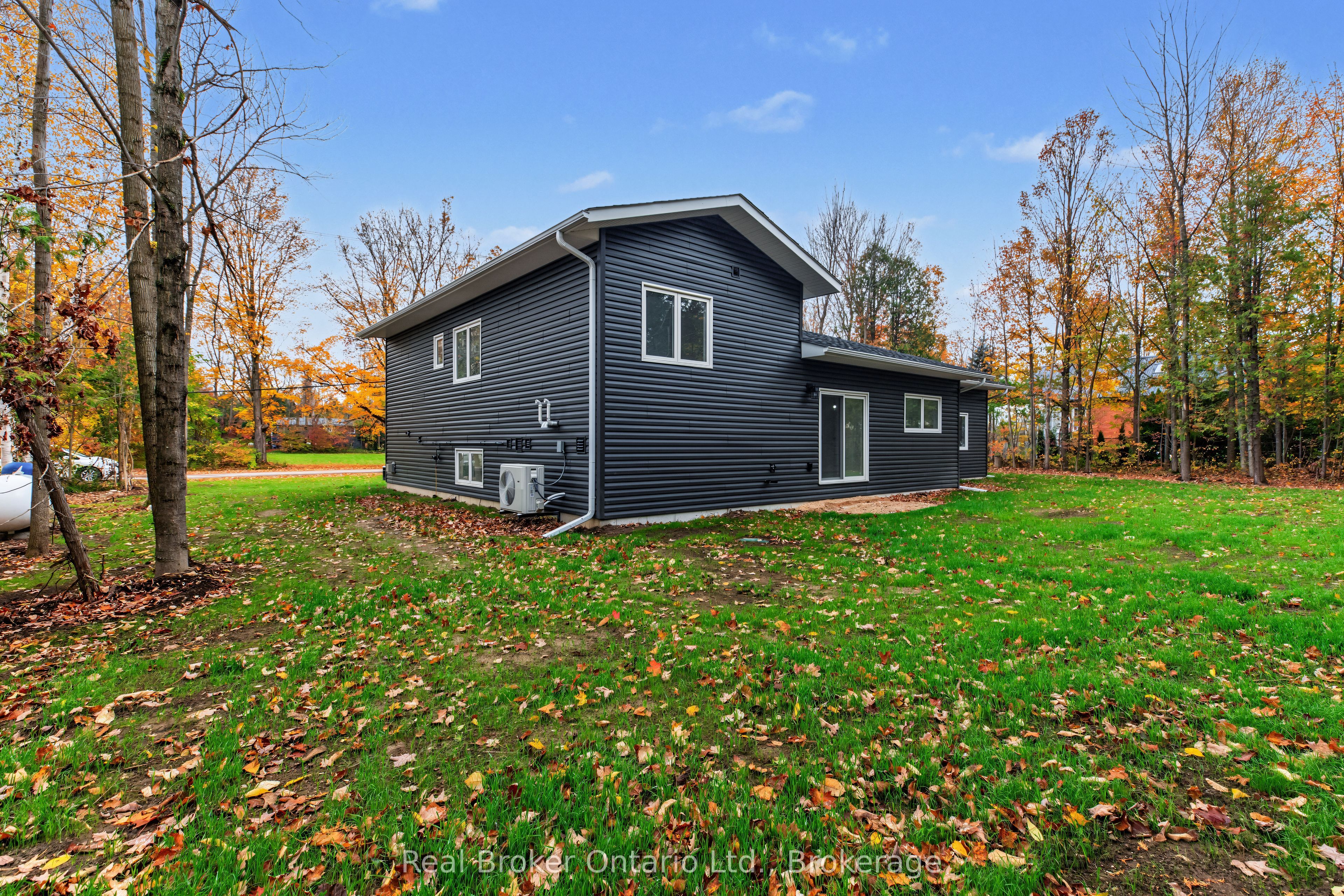 155 Canrobert Street Property Photo 43