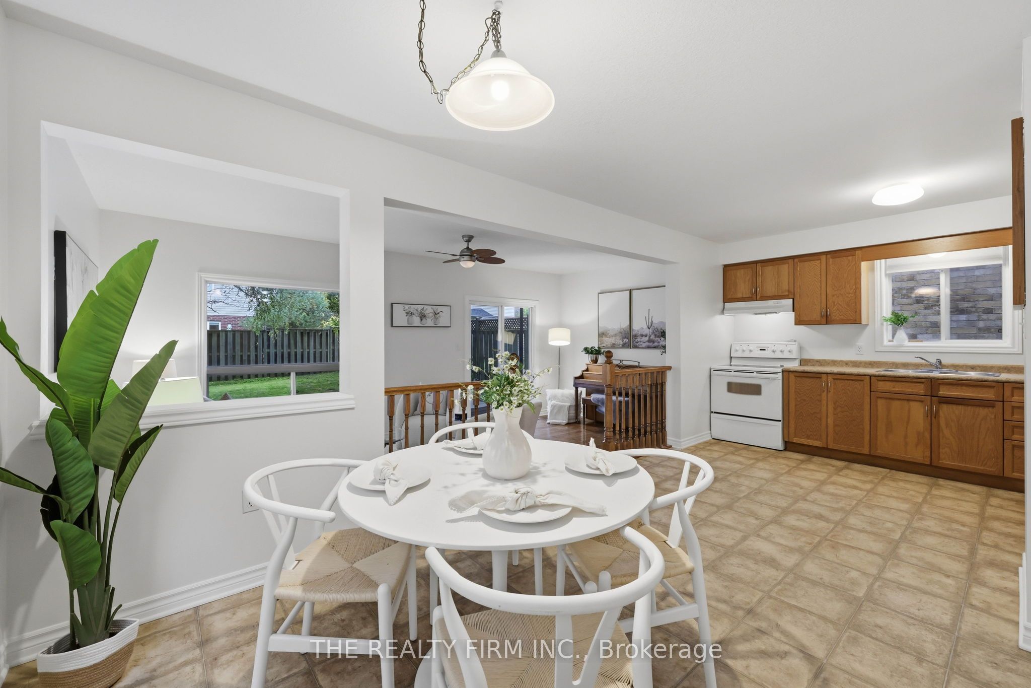 833 Capulet Lane Property Photo 8