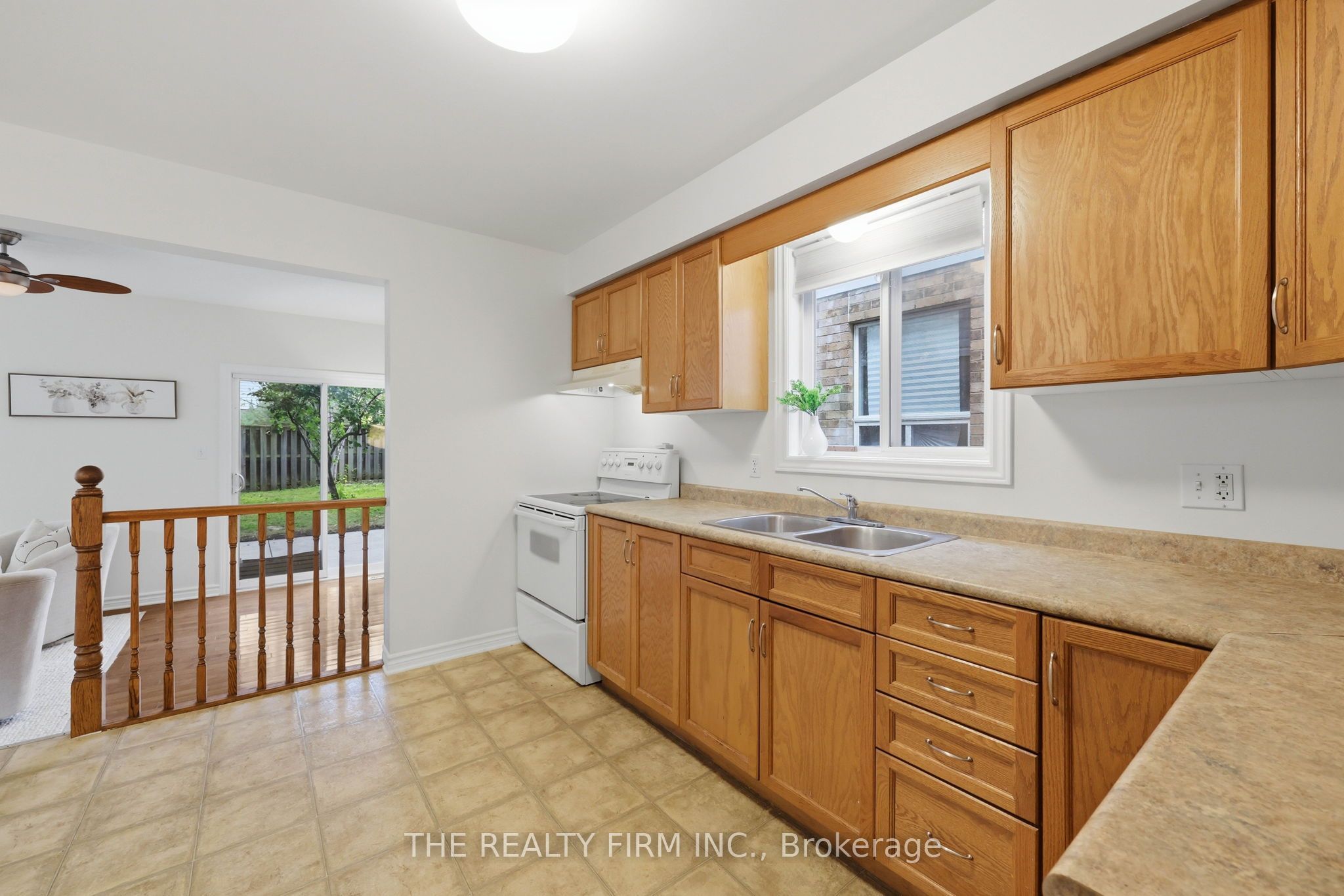 833 Capulet Lane Property Photo 13