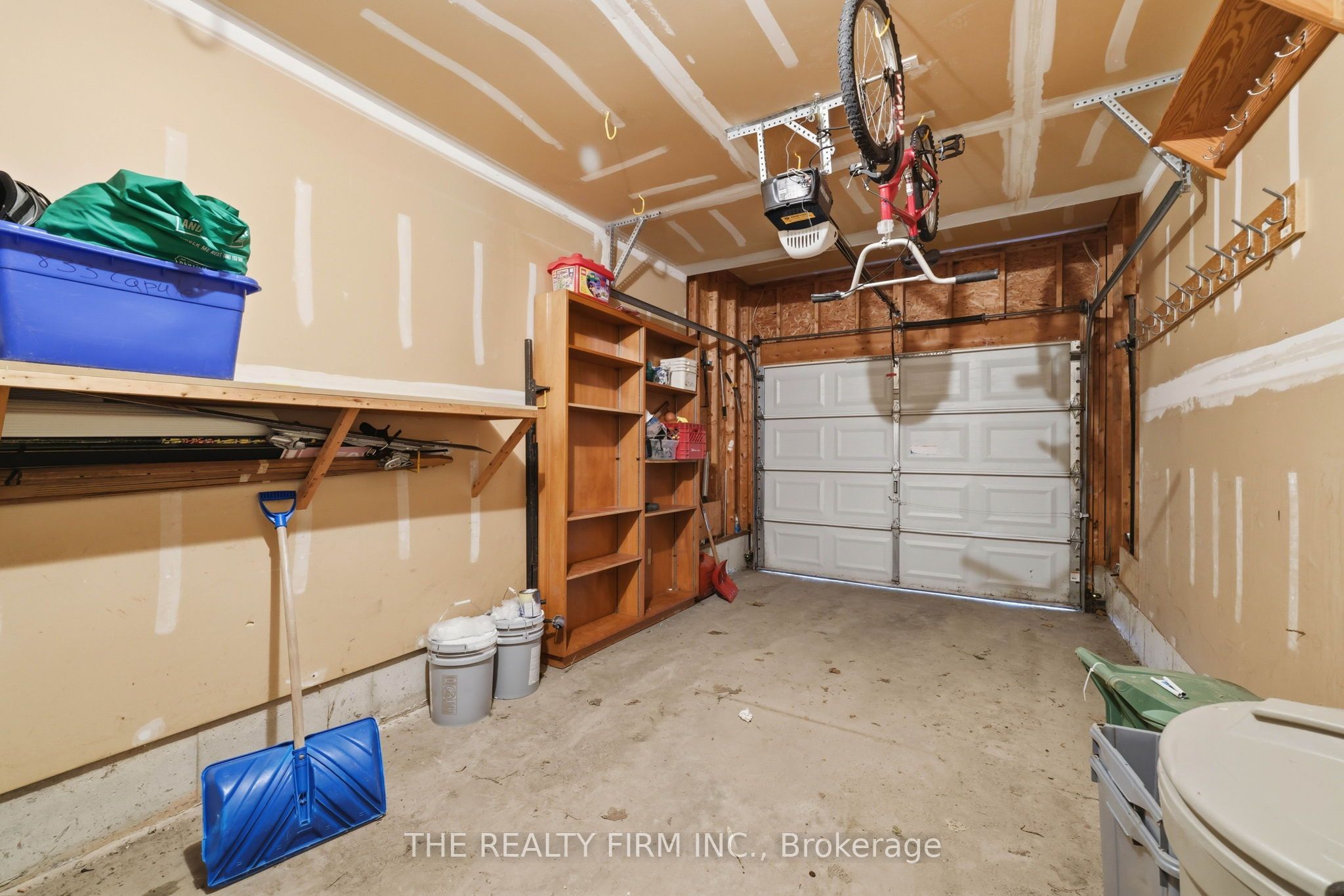 833 Capulet Lane Property Photo 41