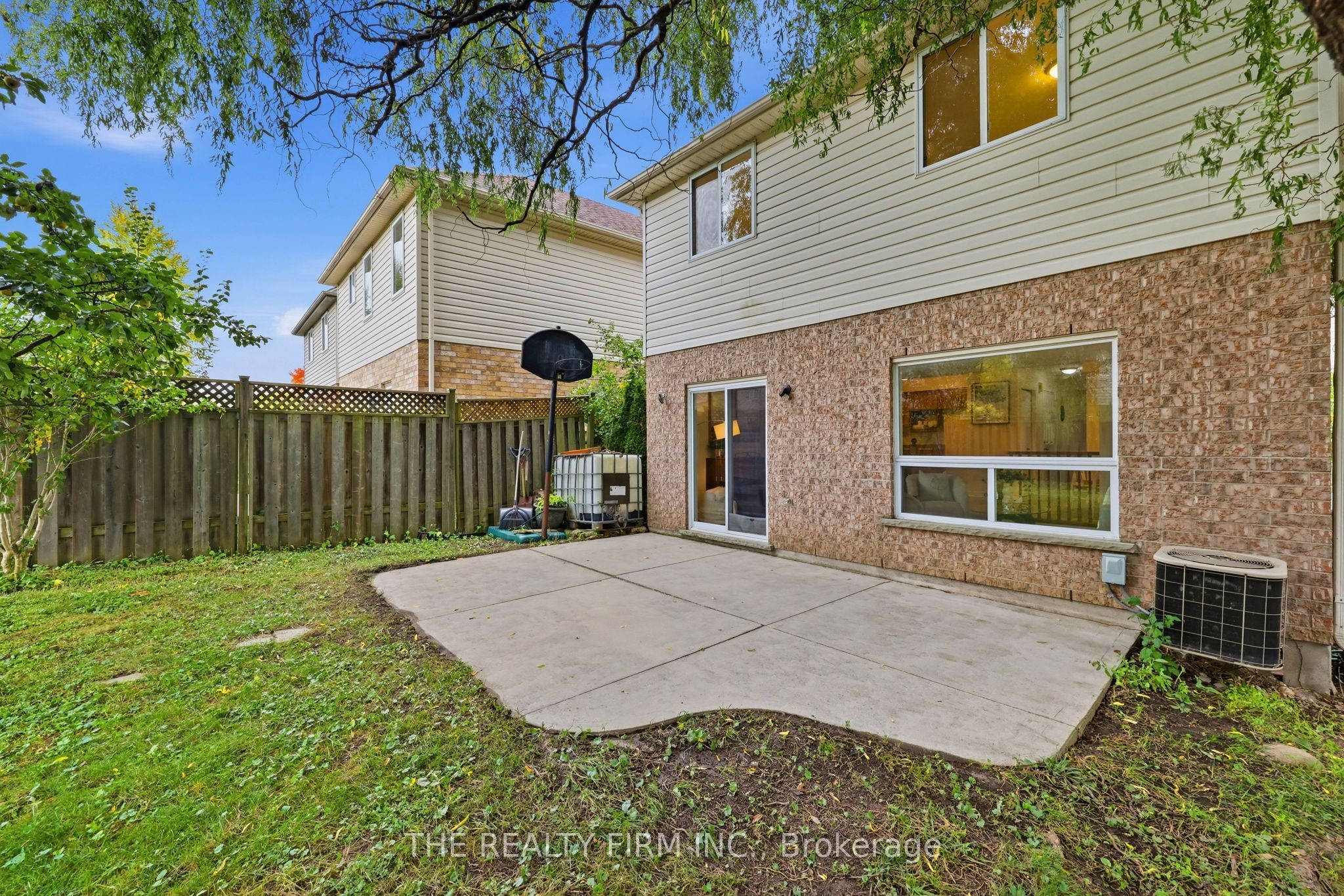 833 Capulet Lane Property Photo 43