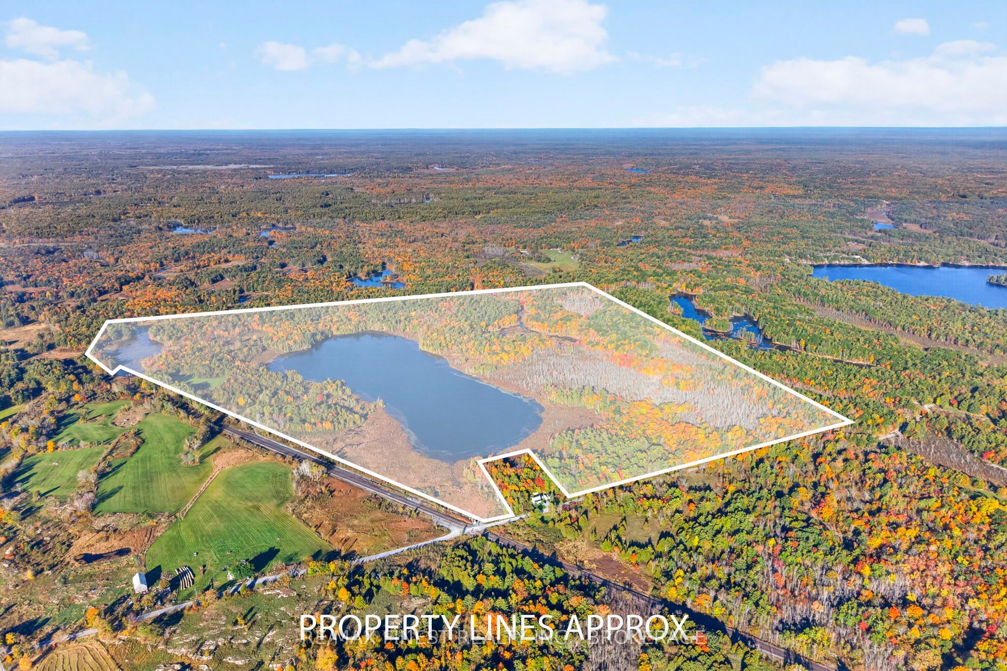 1283a Wilkinson Road Property Photo 1