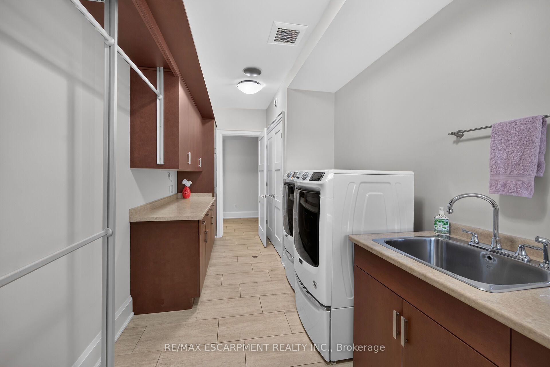 244 Mountain Brow Boulevard Property Photo 36