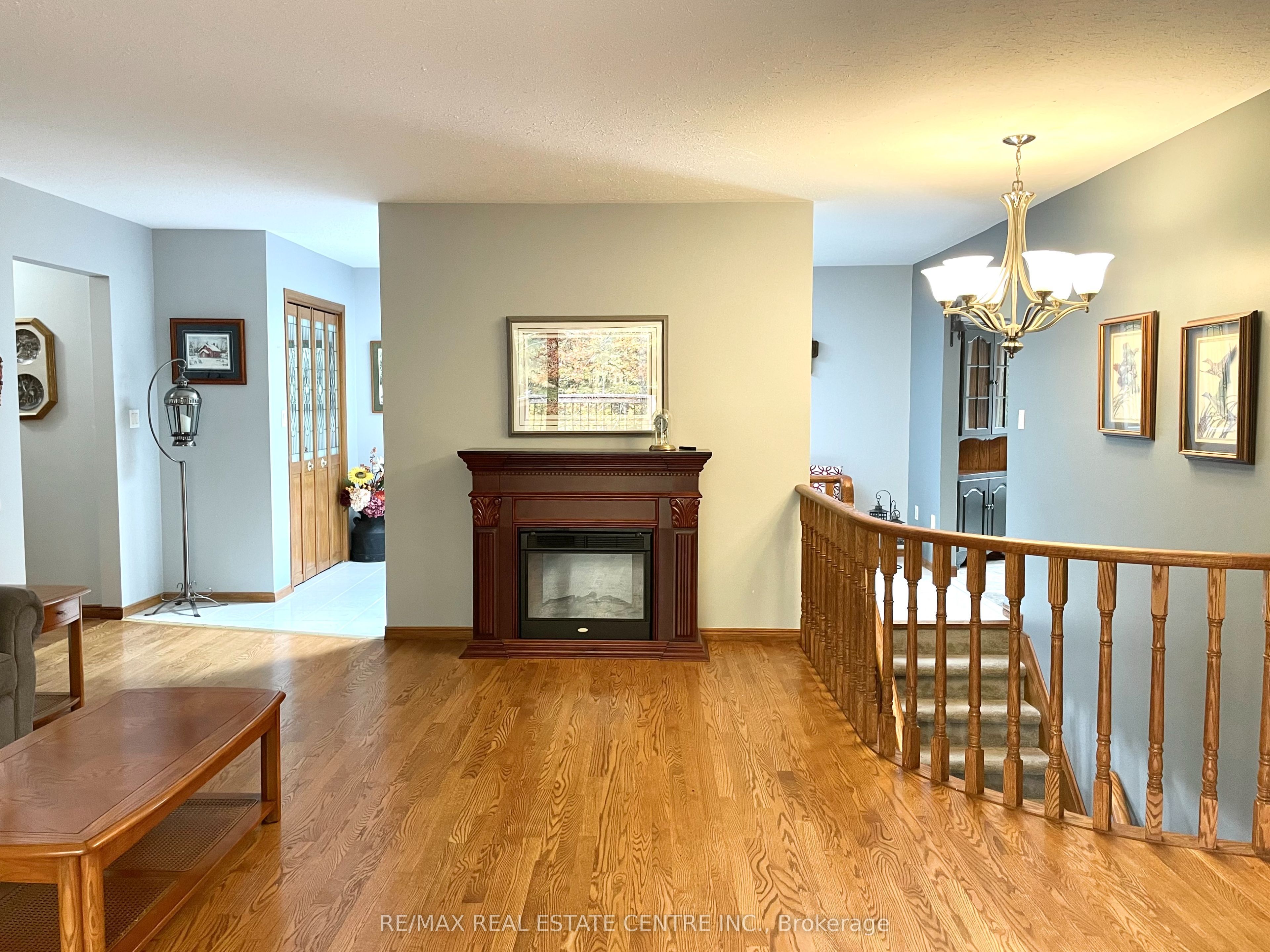 485471 30 Side Road Property Photo 11