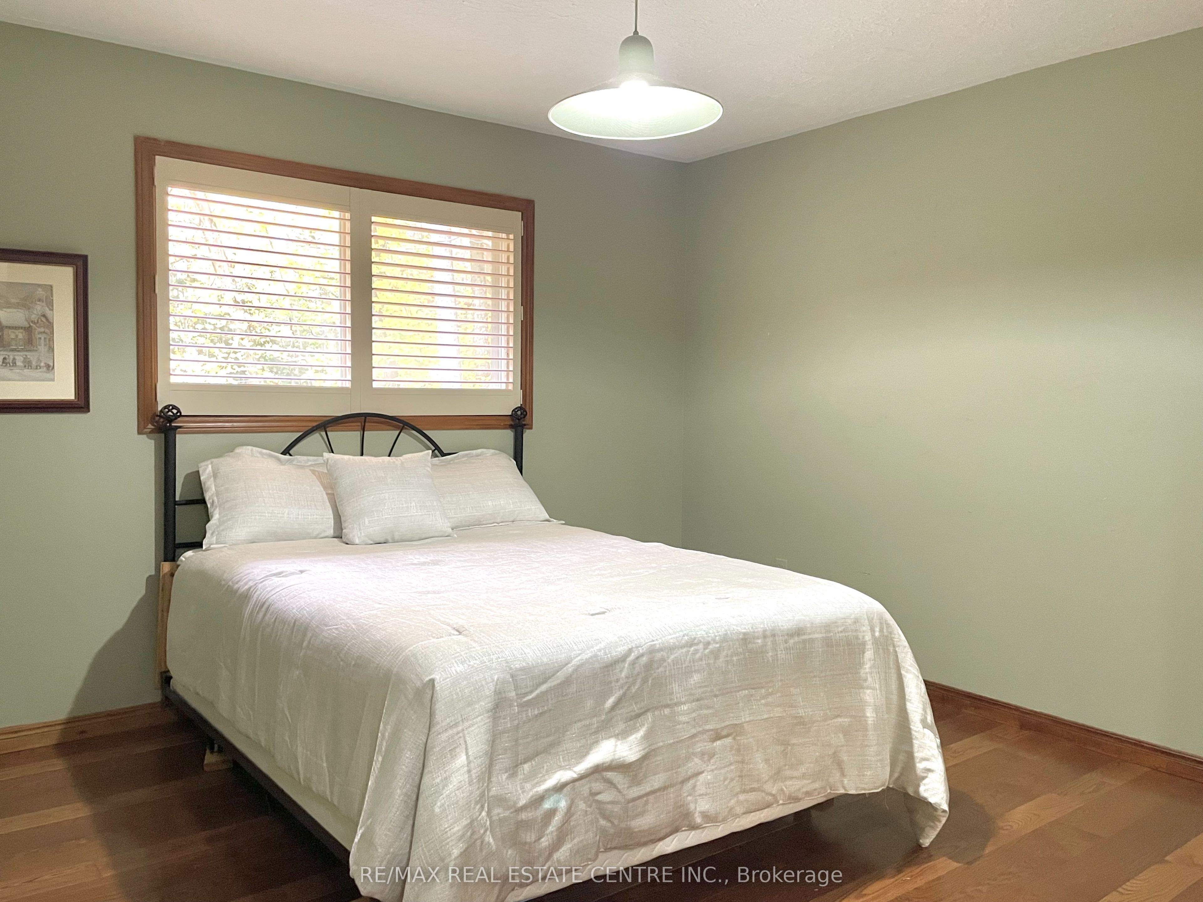 485471 30 Side Road Property Photo 21