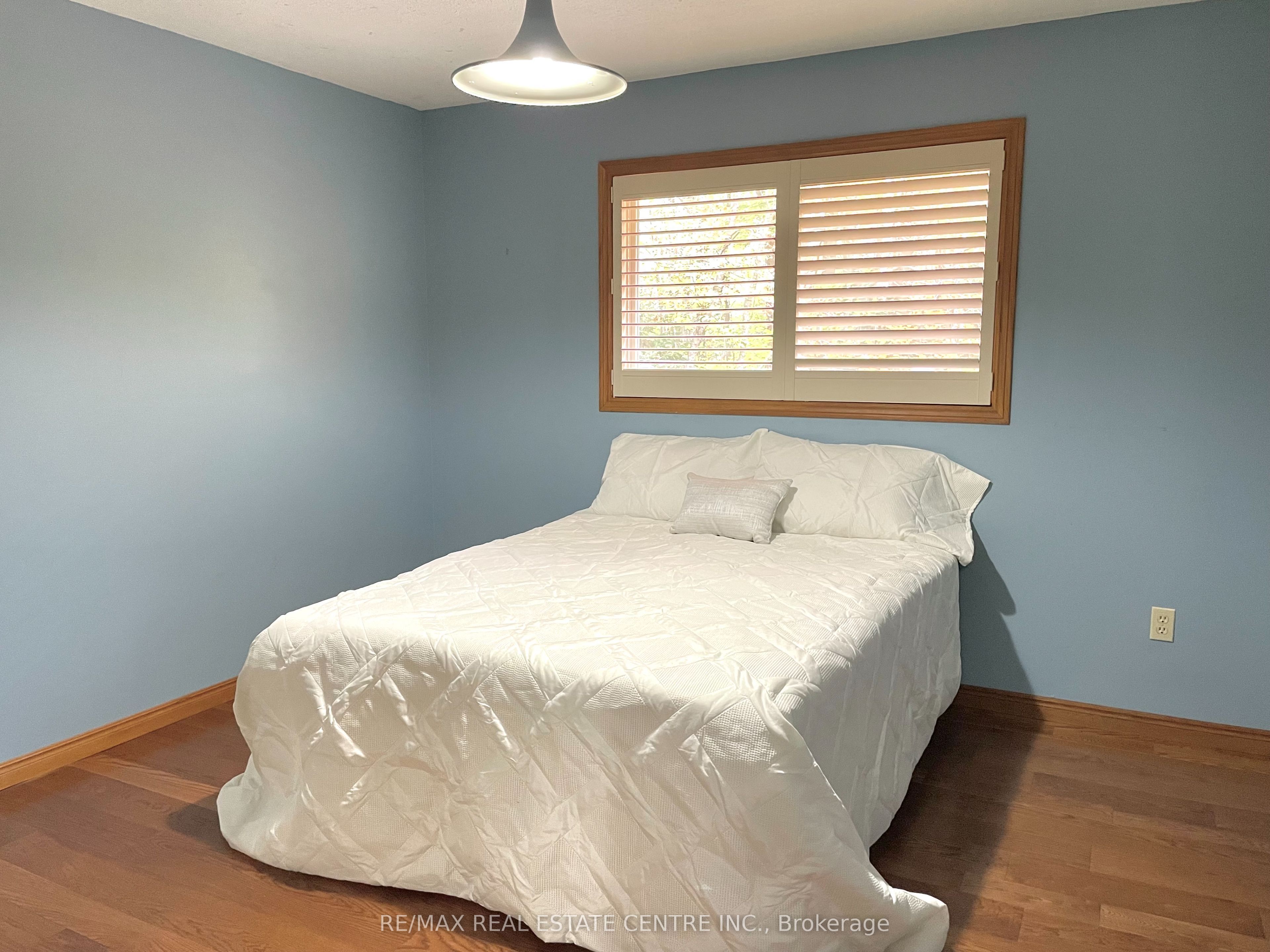 485471 30 Side Road Property Photo 23