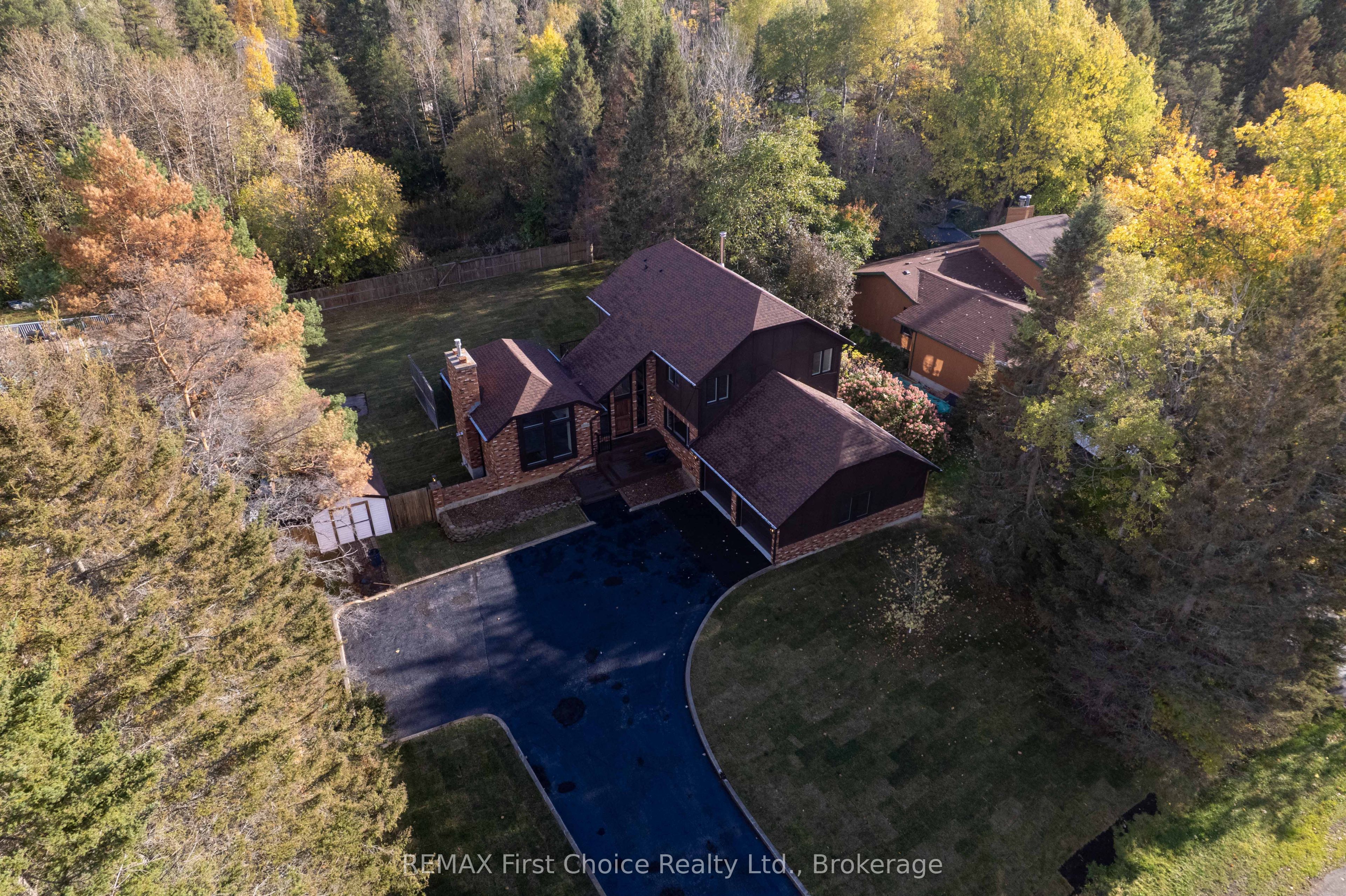 2110 Whitegates Drive Property Photo 4