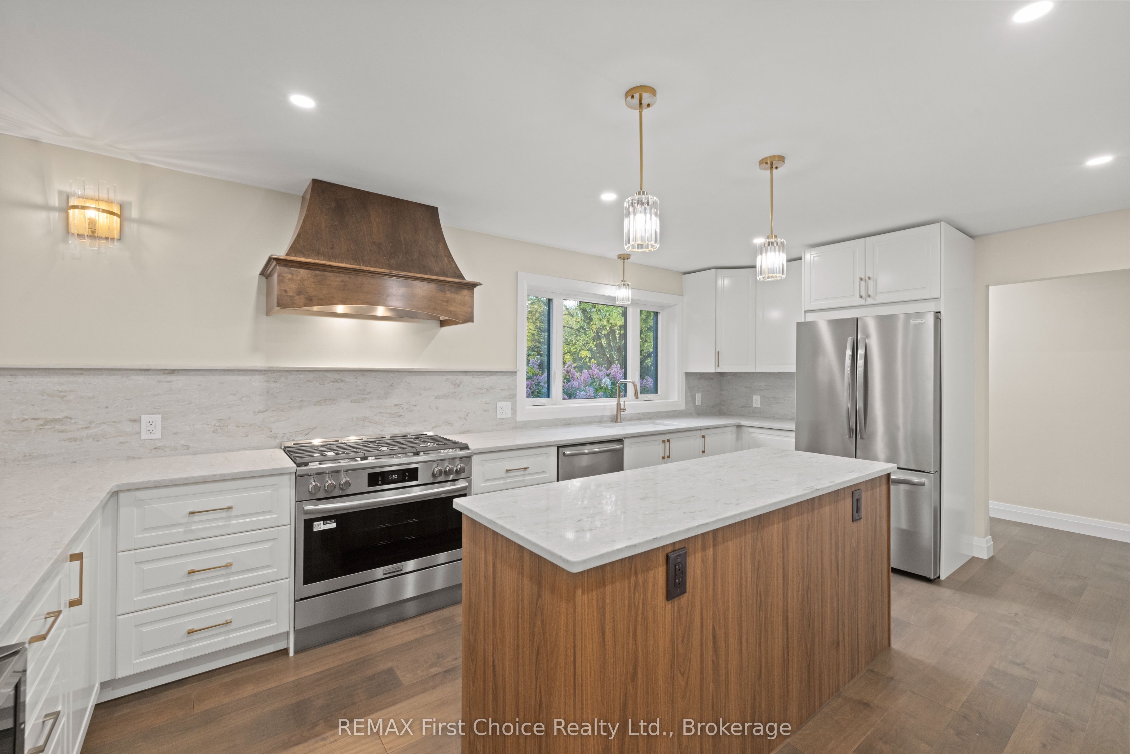 2110 Whitegates Drive Property Photo 14