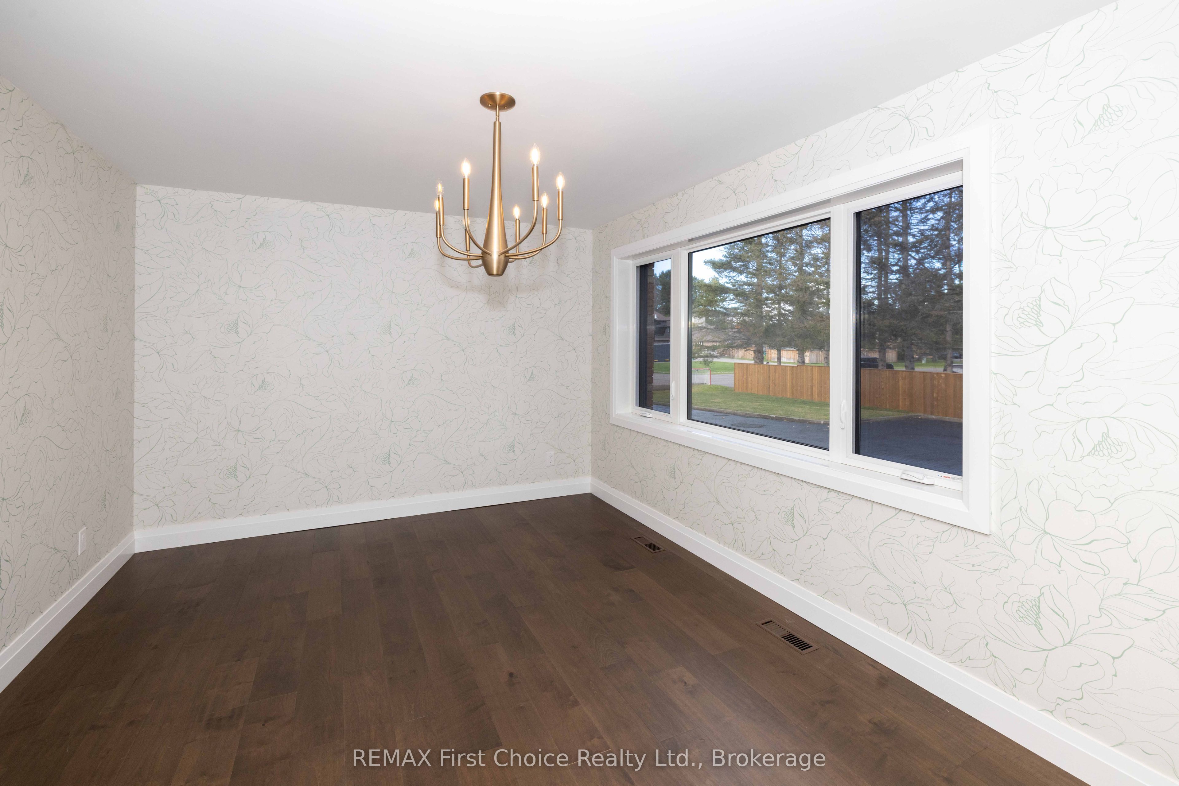 2110 Whitegates Drive Property Photo 19