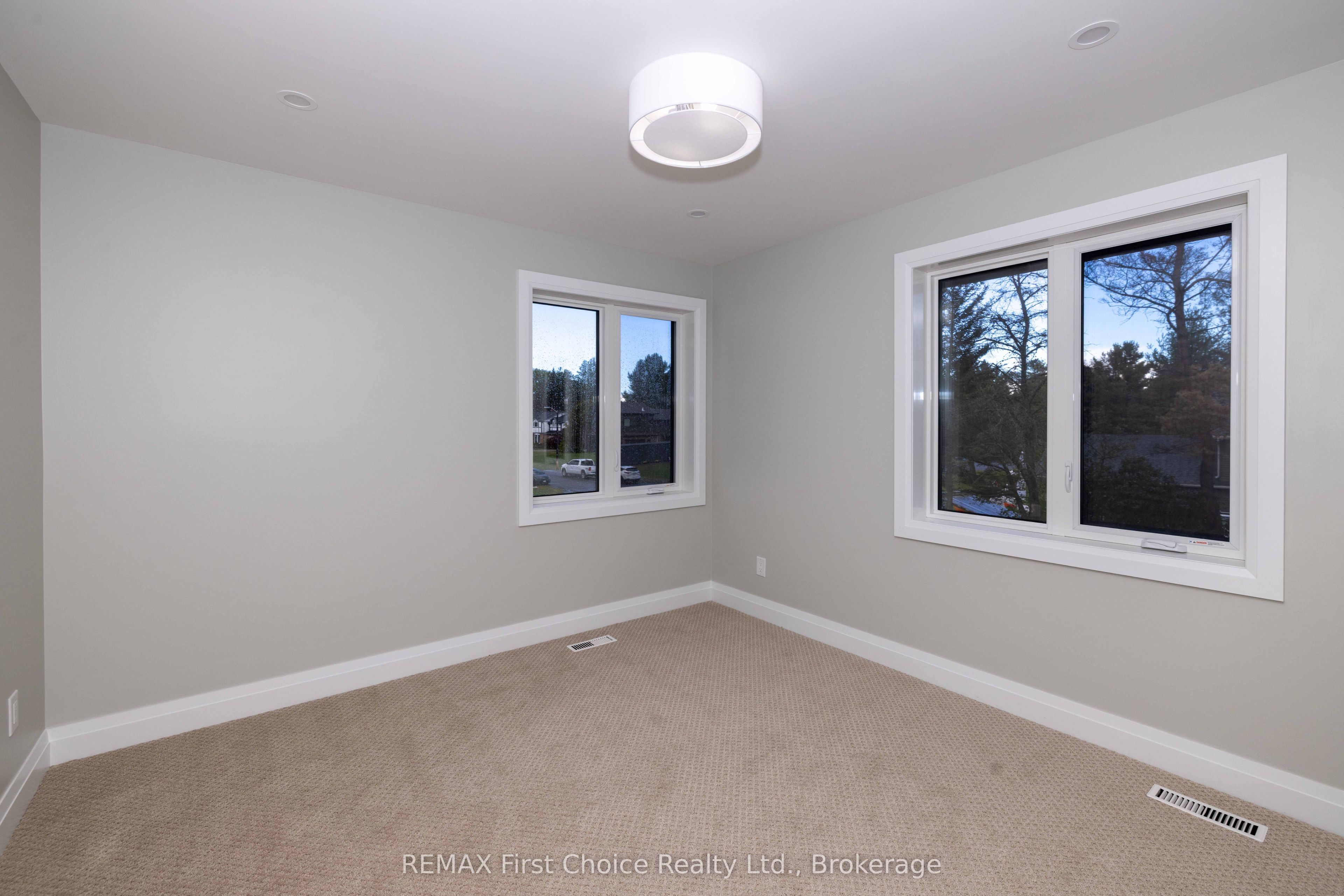 2110 Whitegates Drive Property Photo 25