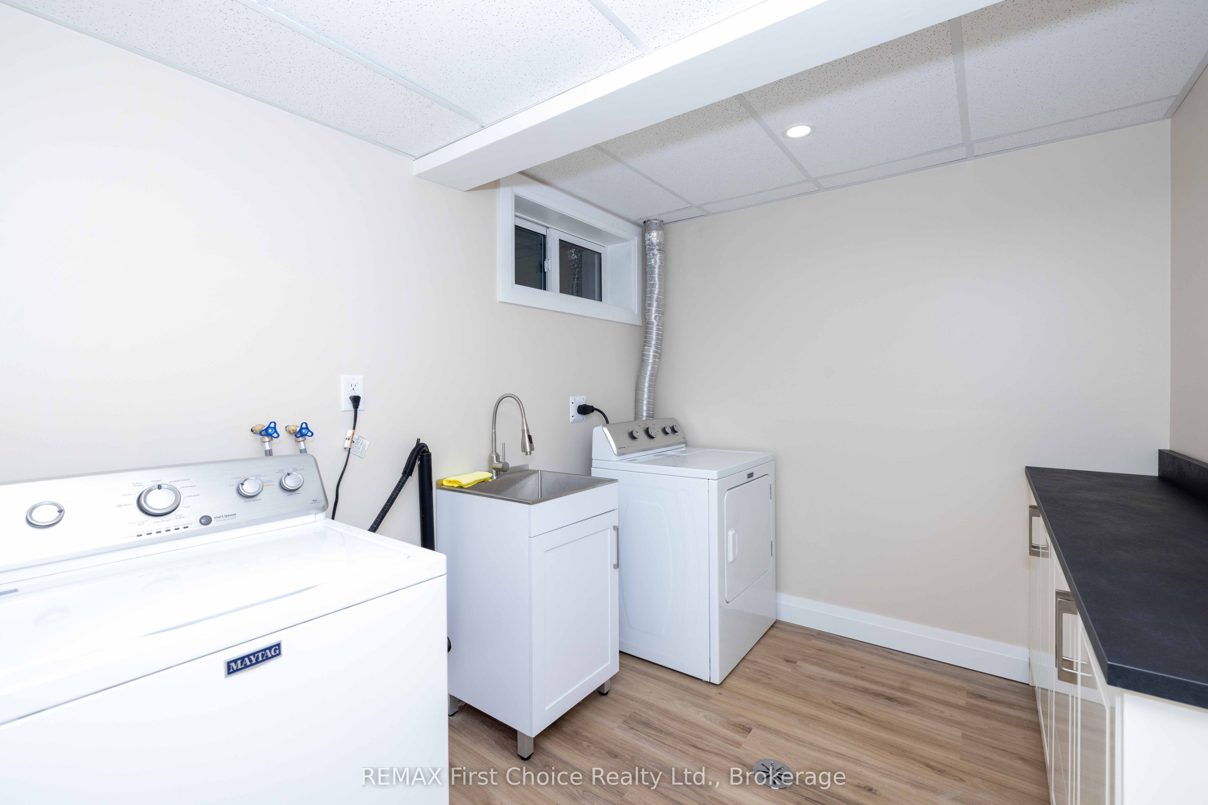 2110 Whitegates Drive Property Photo 40