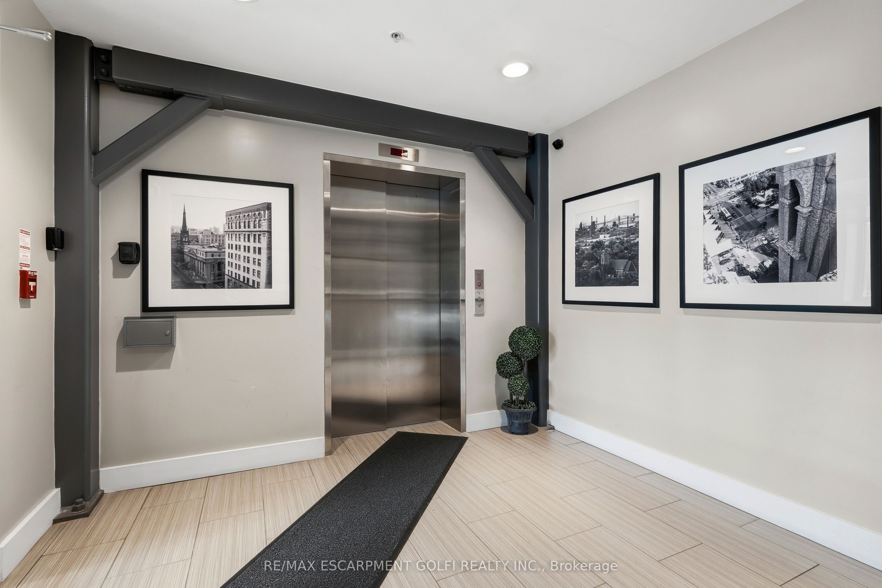 50 Murray Street W 403 Property Photo 14