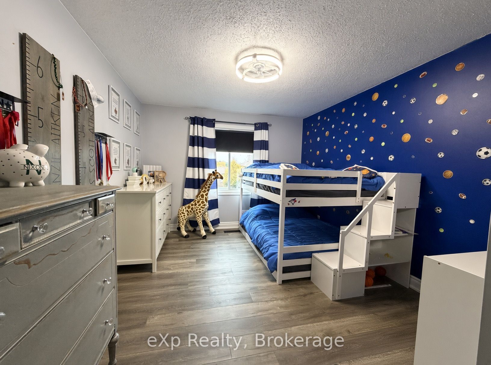 271 Thomas Street Property Photo 18