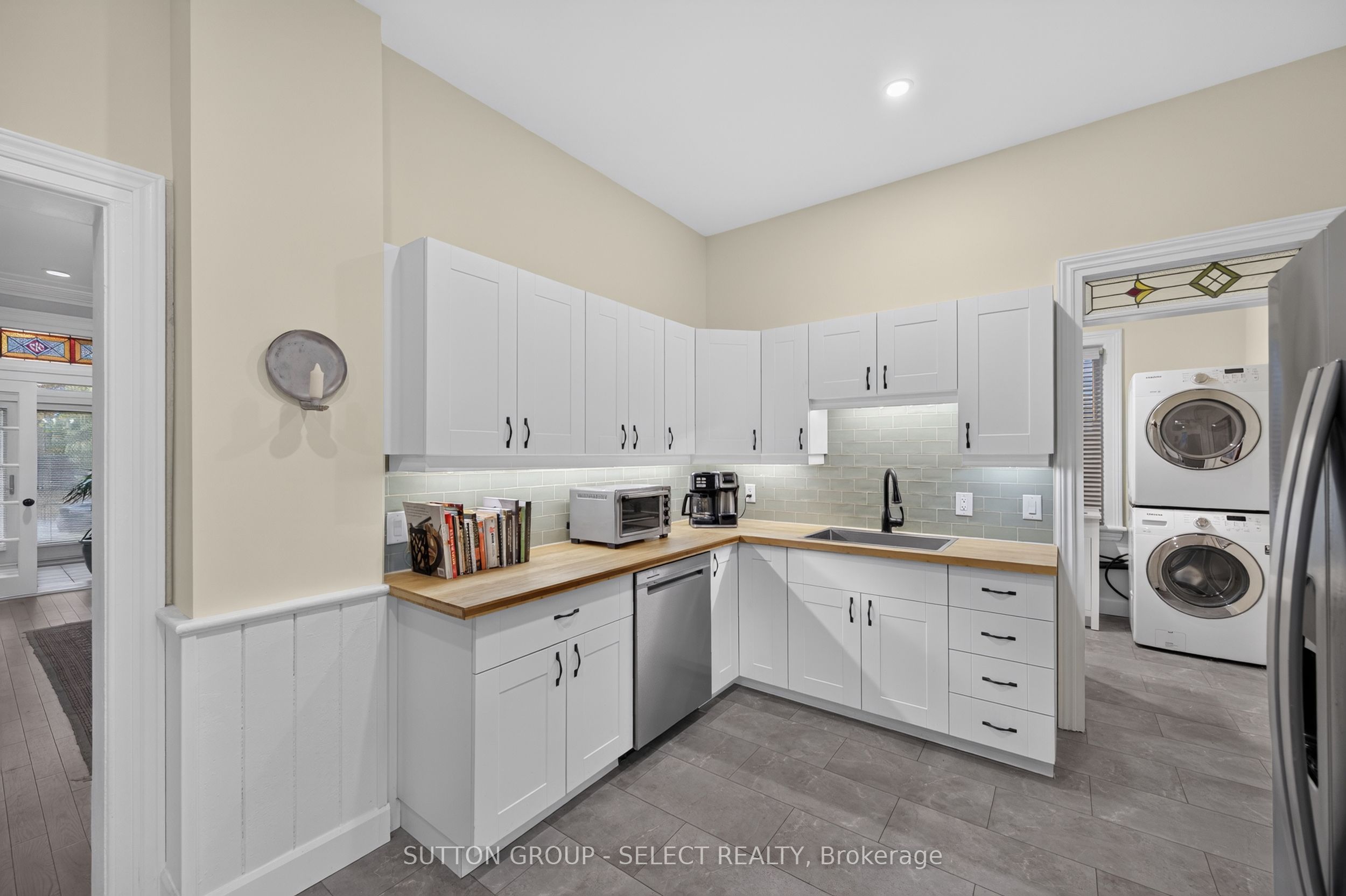512 Piccadilly Street Property Photo 9