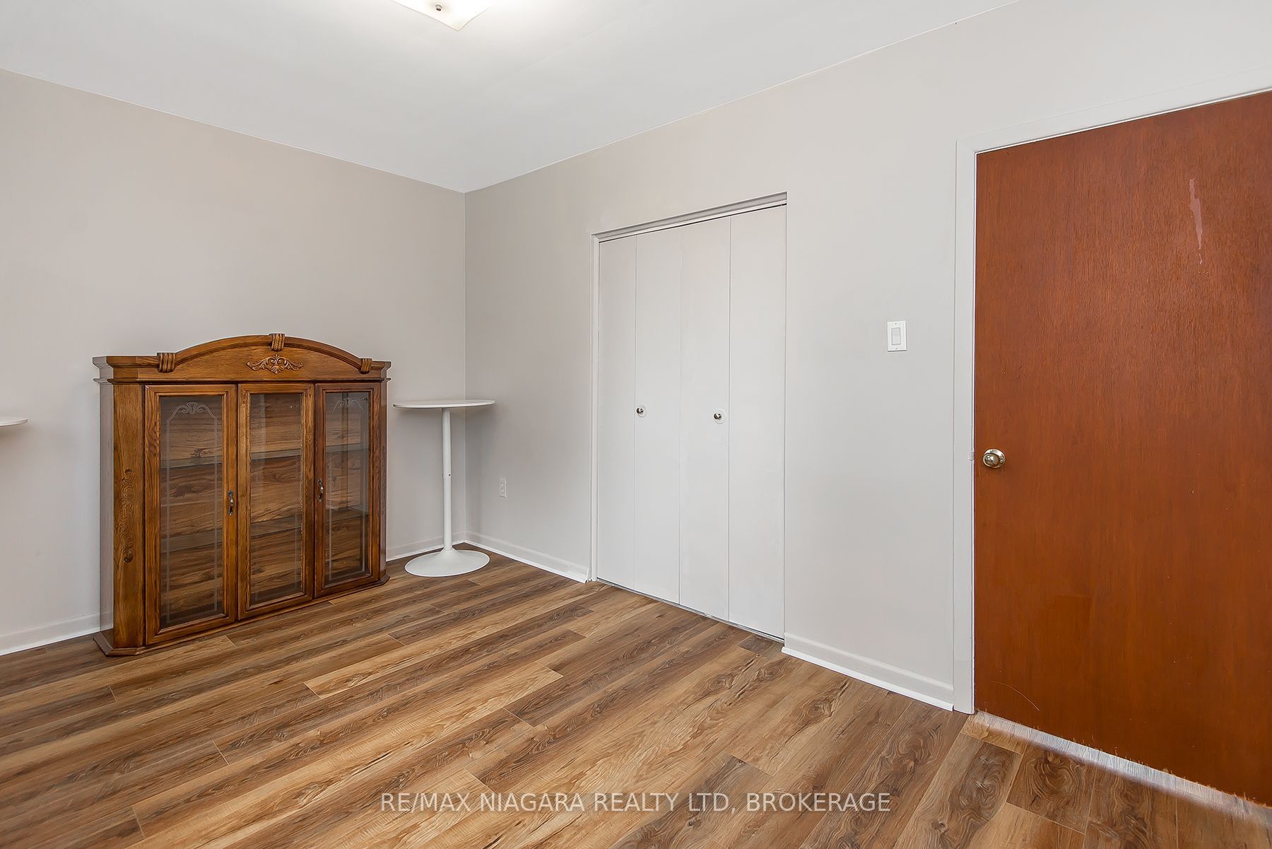 10 First Avenue Property Photo 22