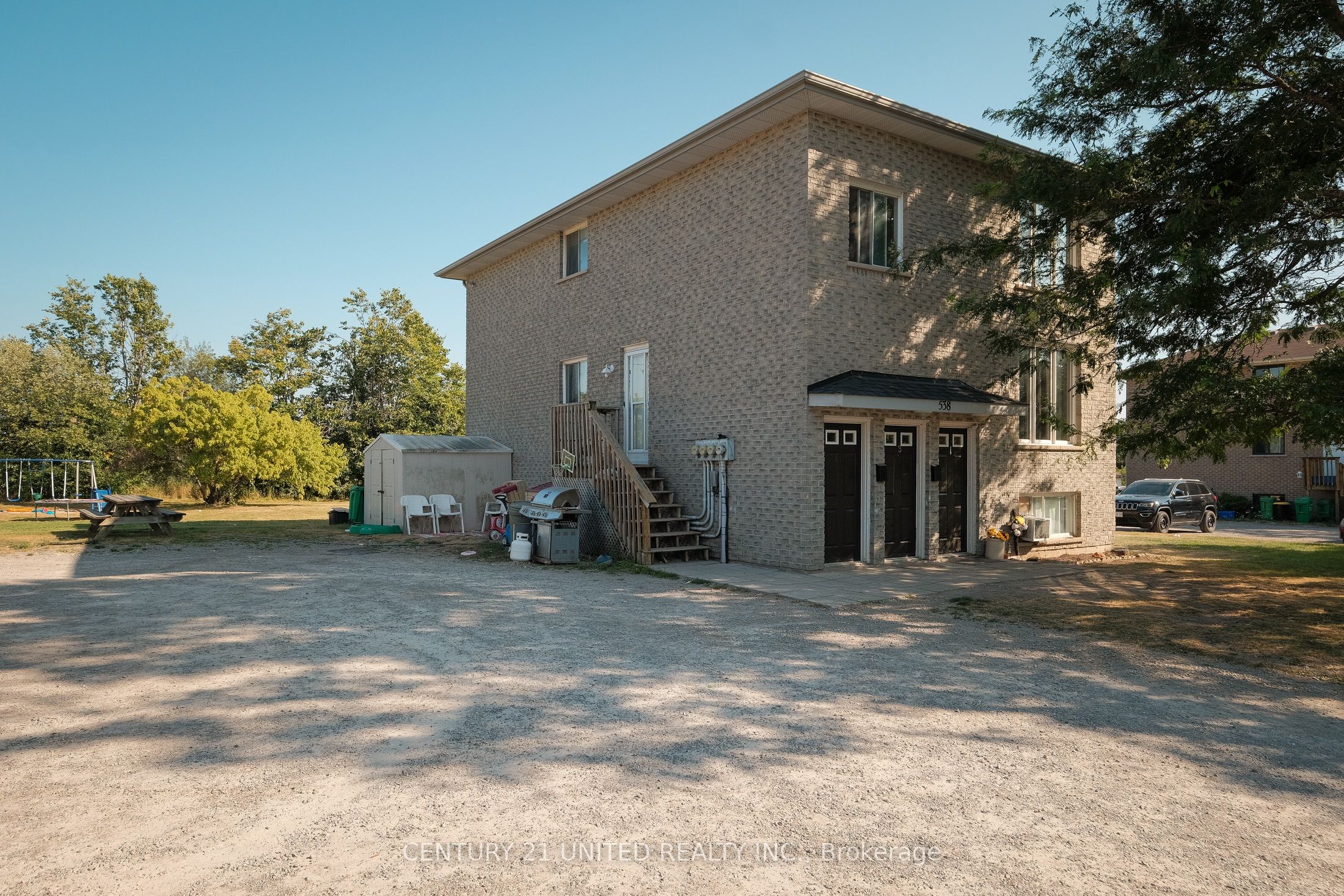 538 Crystal Drive Property Photo 3