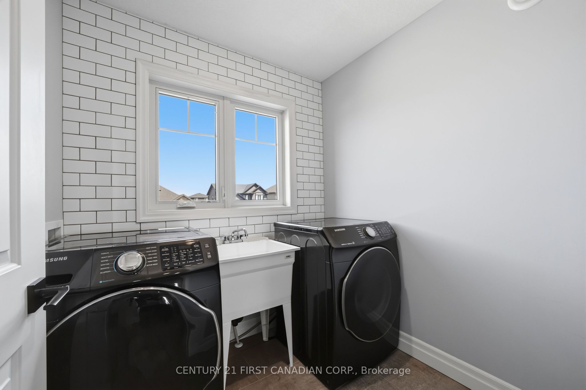 5 Hardy Court Property Photo 26