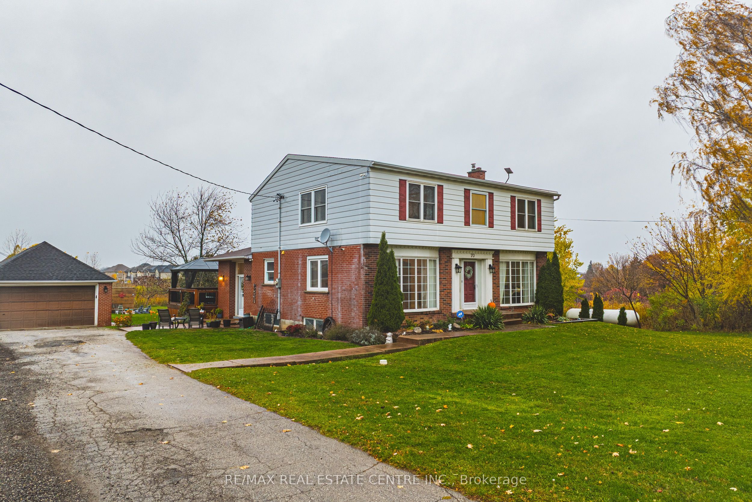 70 Webster Road Property Photo 7