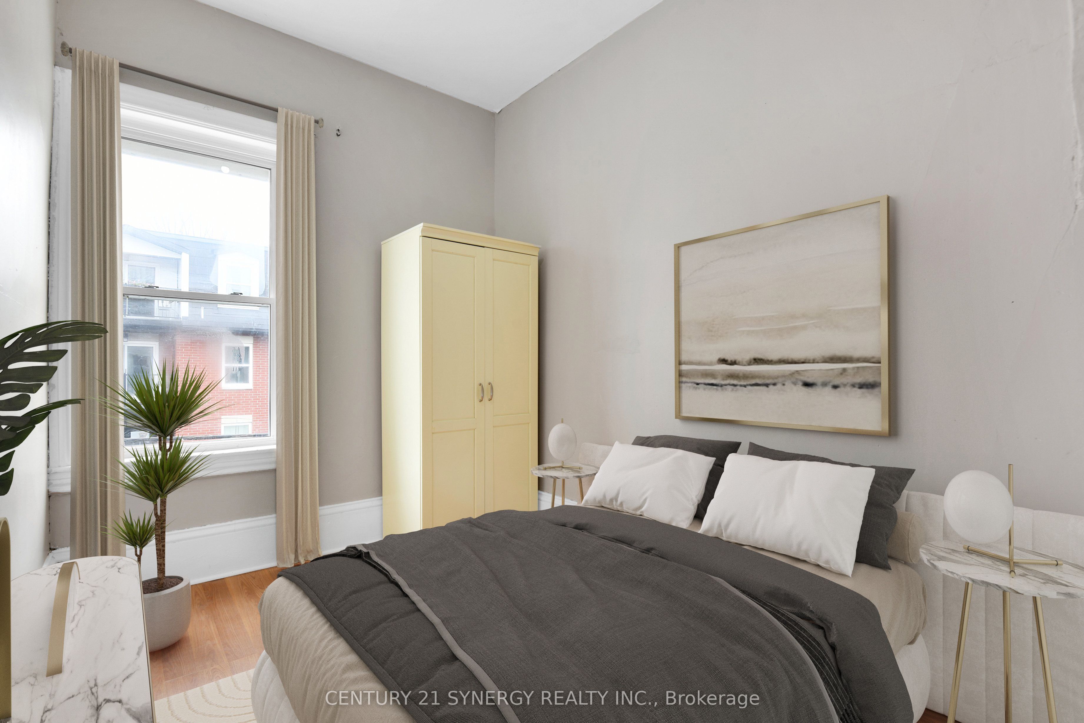 154-156 Beckwith Street N Property Photo 10
