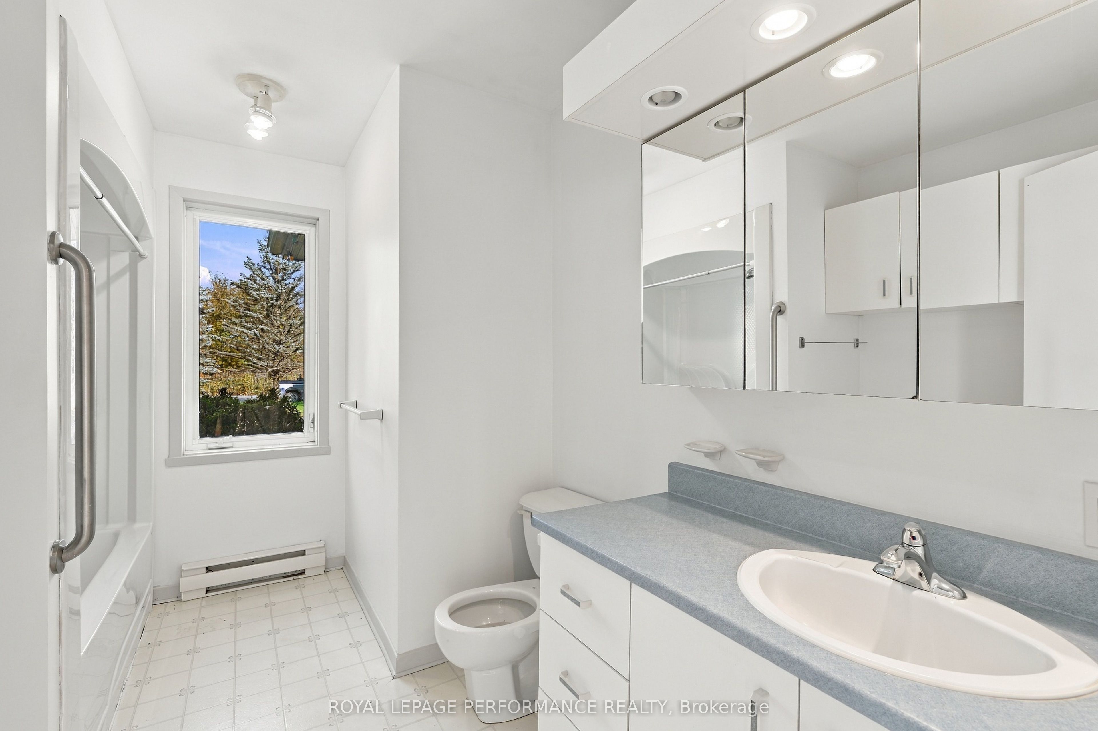 2761 Ritchance Road Property Photo 13