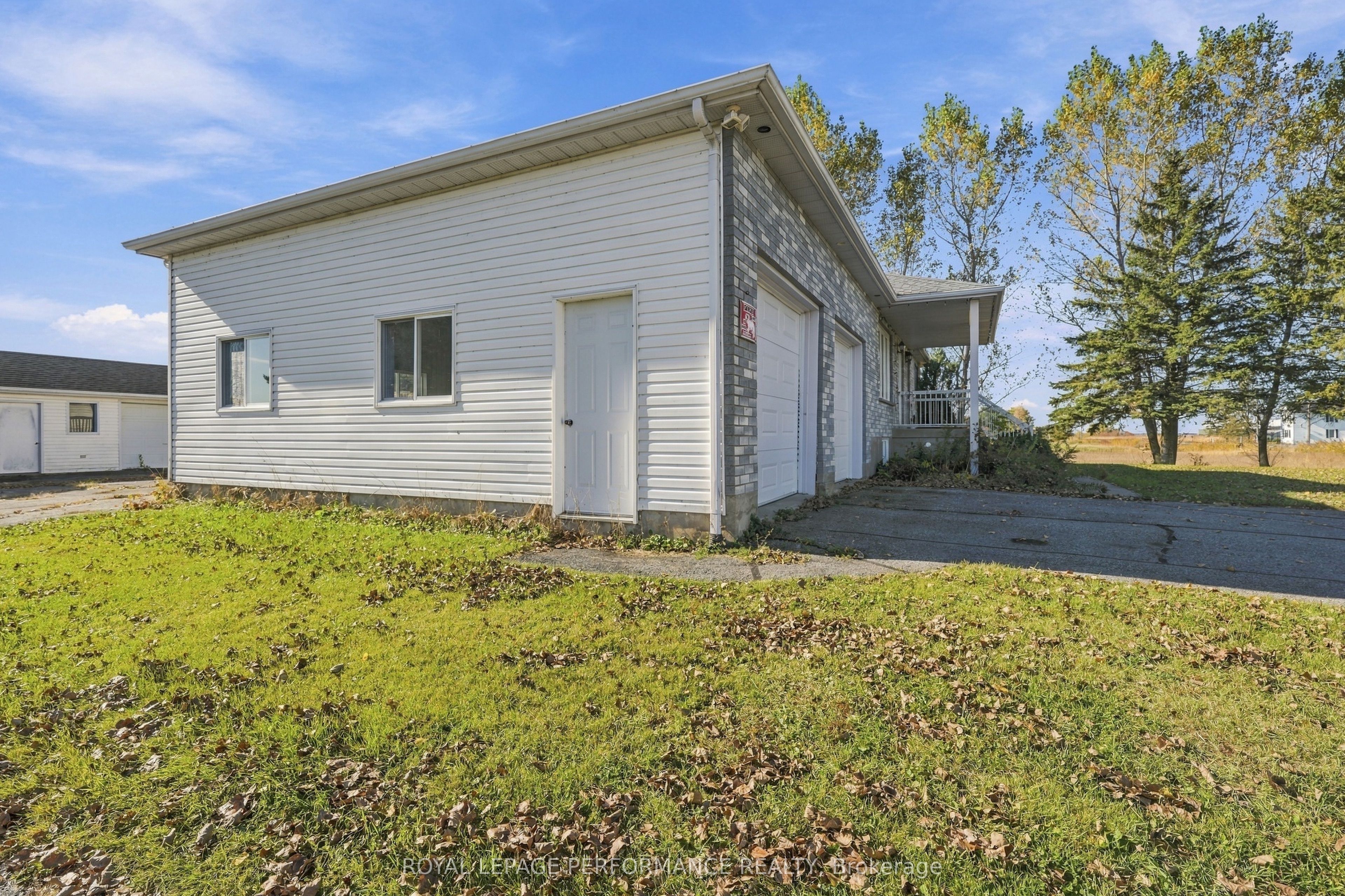 2761 Ritchance Road Property Photo 24