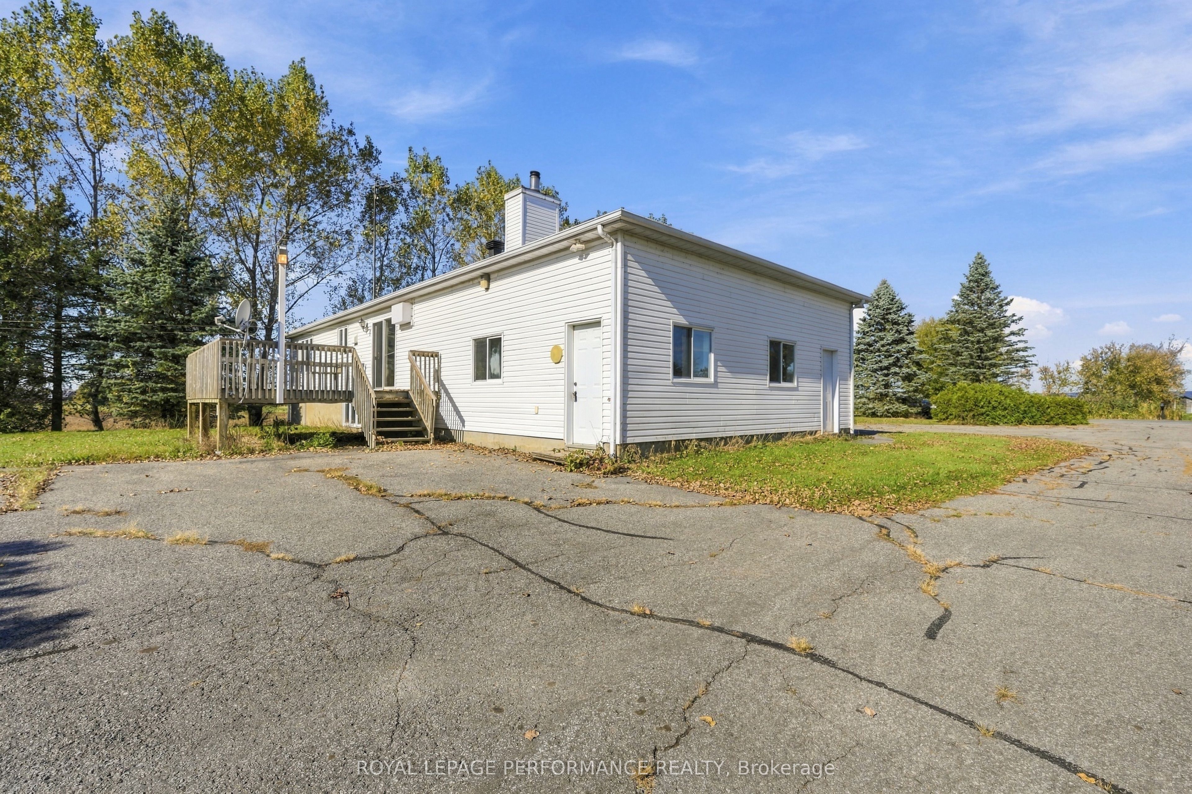 2761 Ritchance Road Property Photo 25