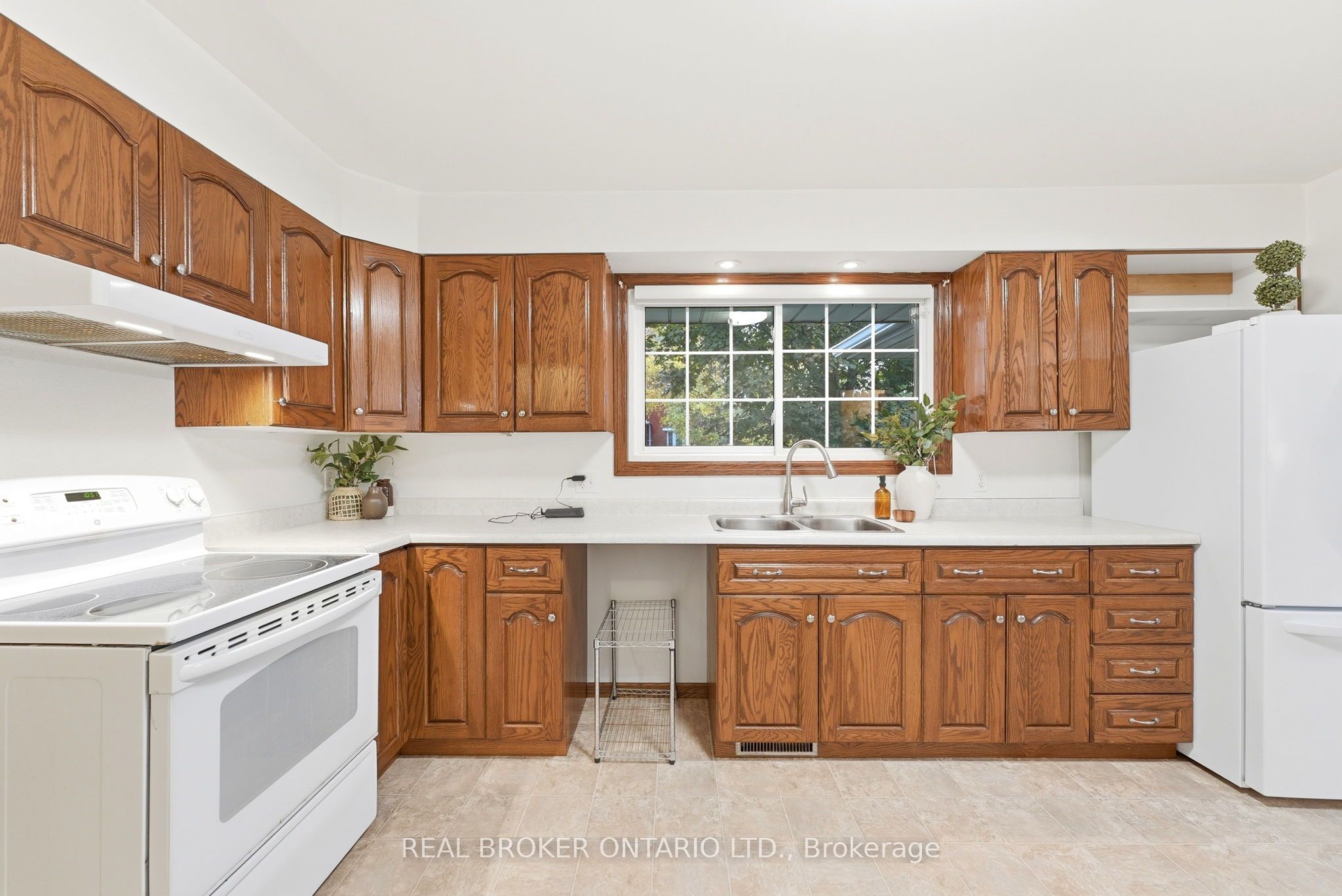 7 Edward Street Property Photo 12