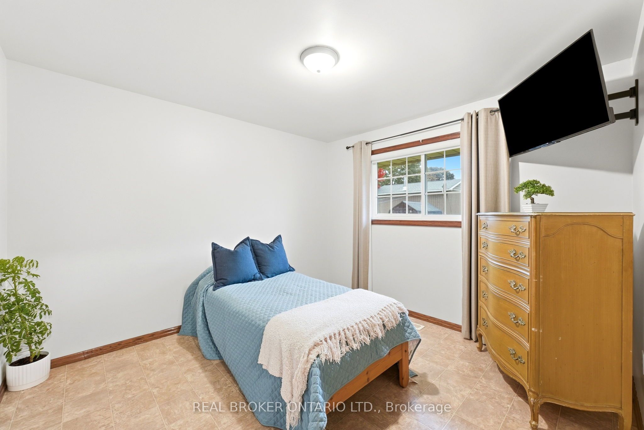 7 Edward Street Property Photo 16